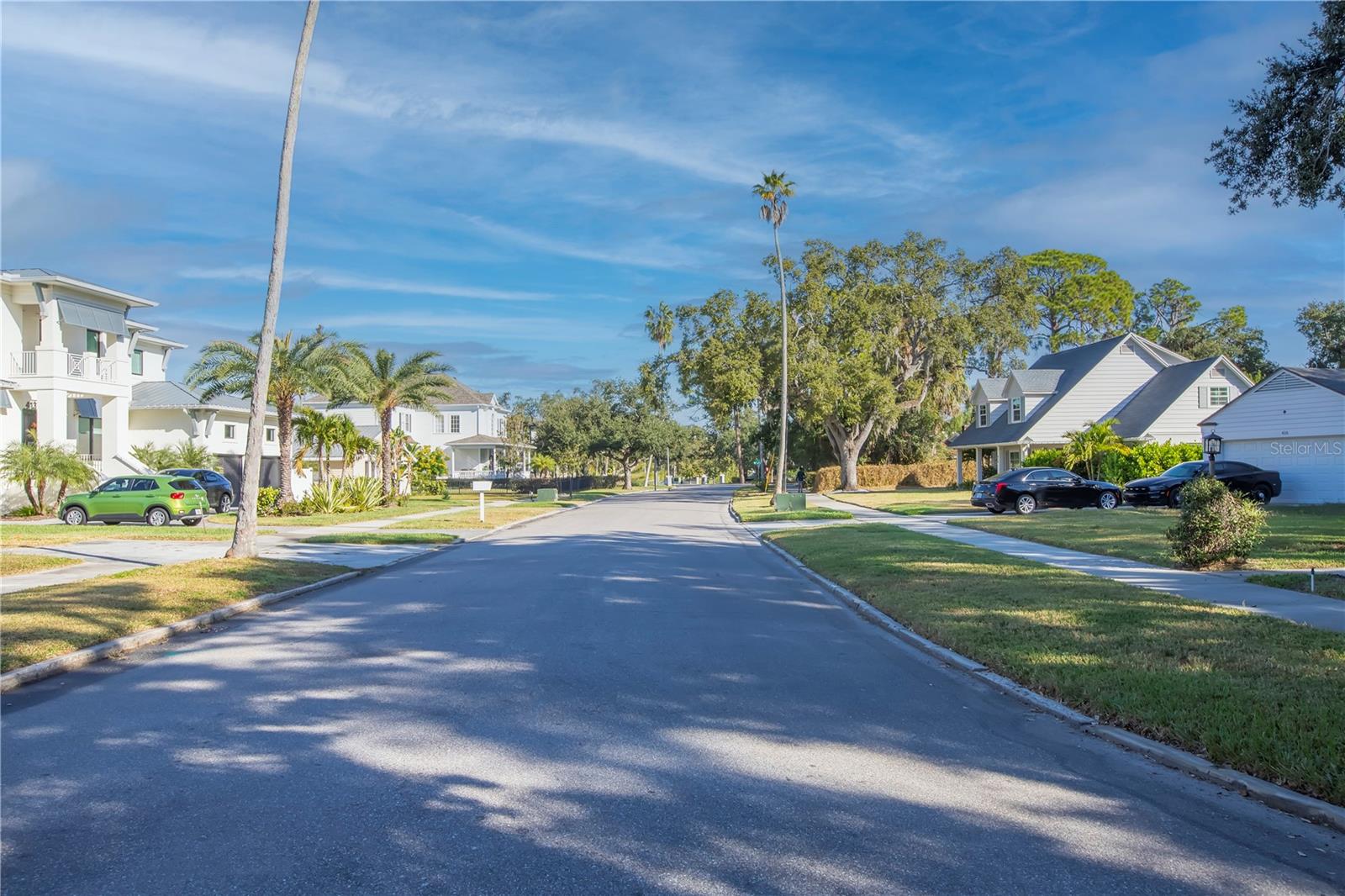 415 S SHORE CREST DR