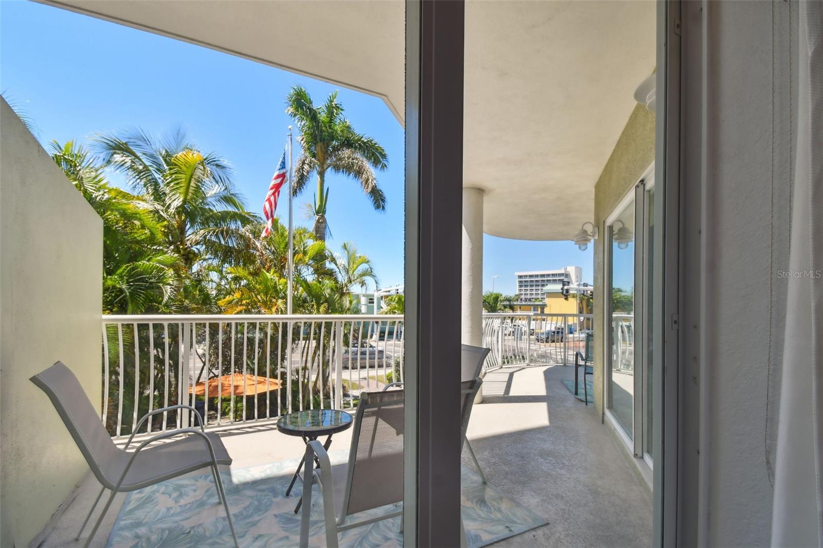 11605 GULF BLVD #208