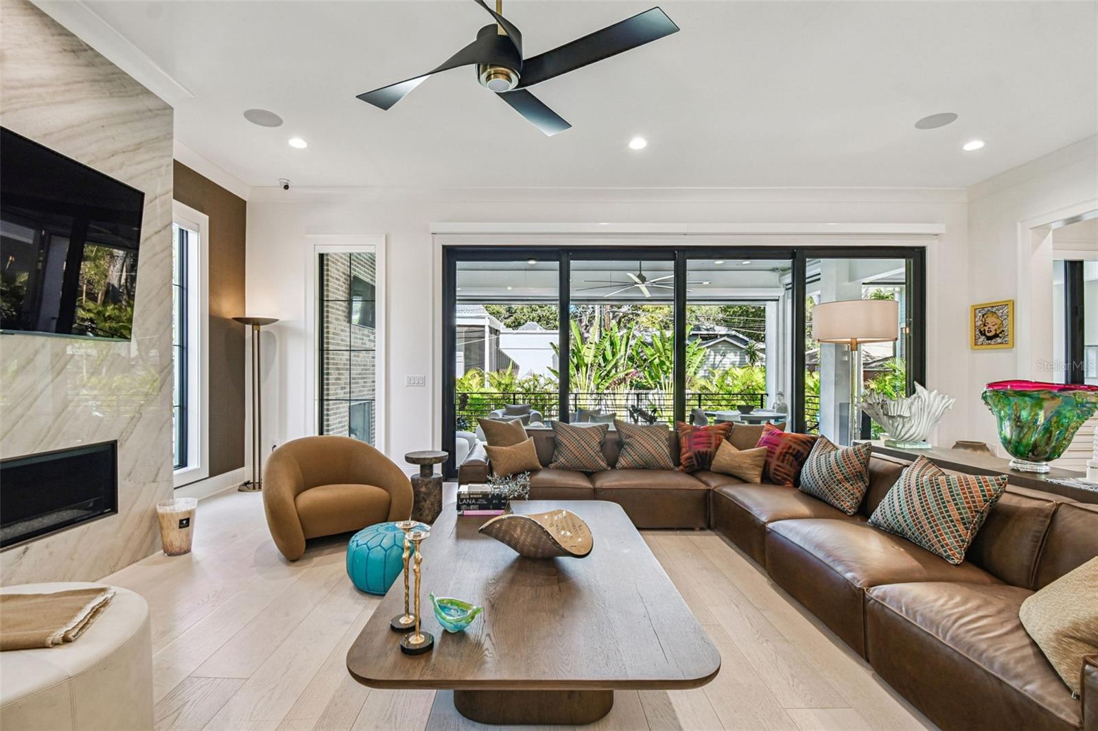 2915 W HARBOR VIEW AVE