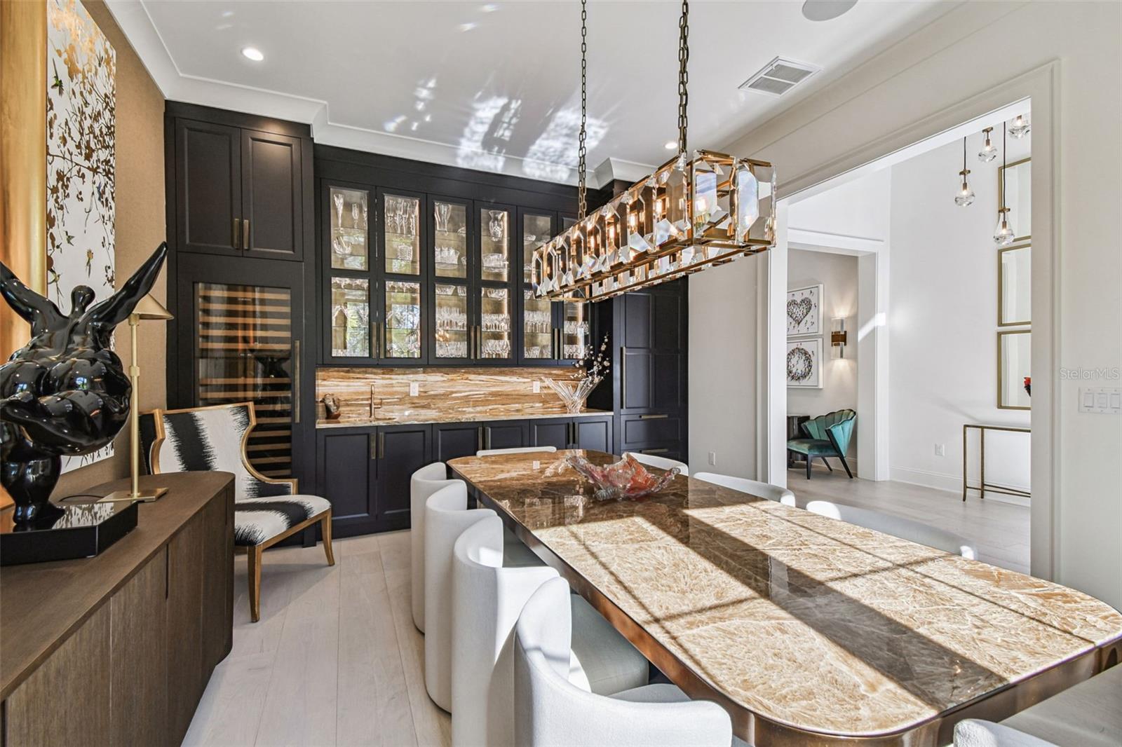 2915 W HARBOR VIEW AVE