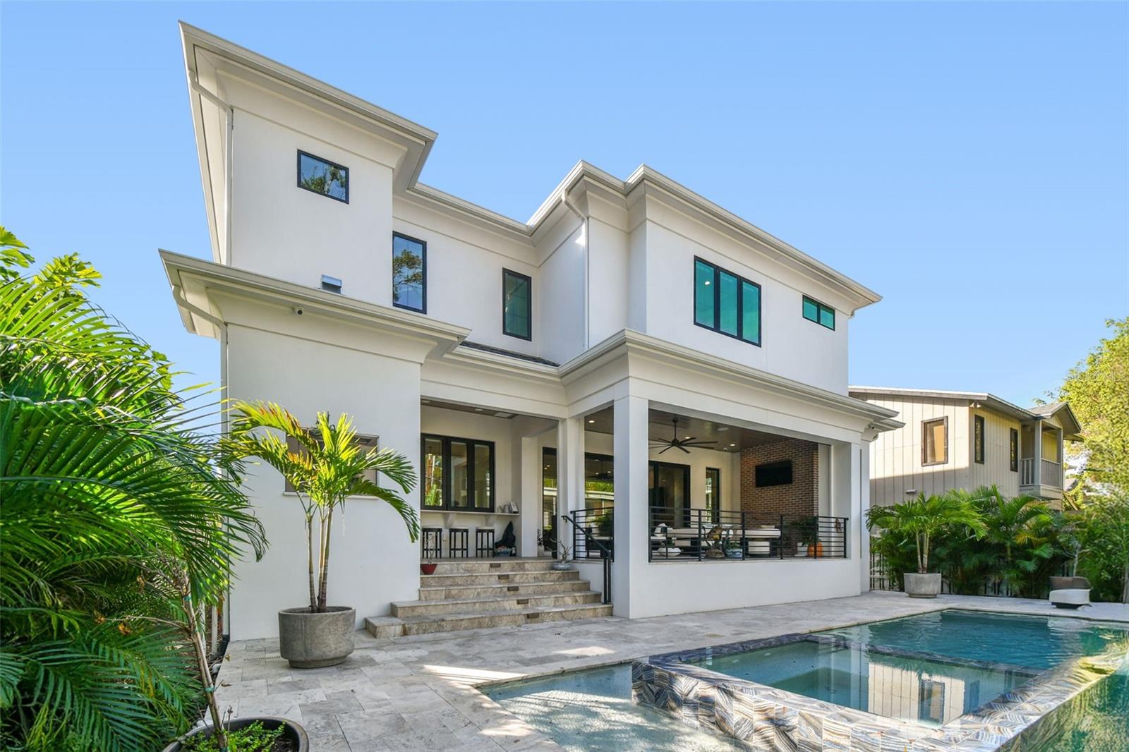 2915 W HARBOR VIEW AVE