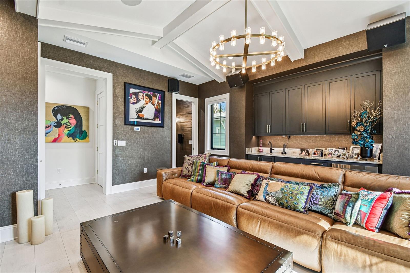 2915 W HARBOR VIEW AVE