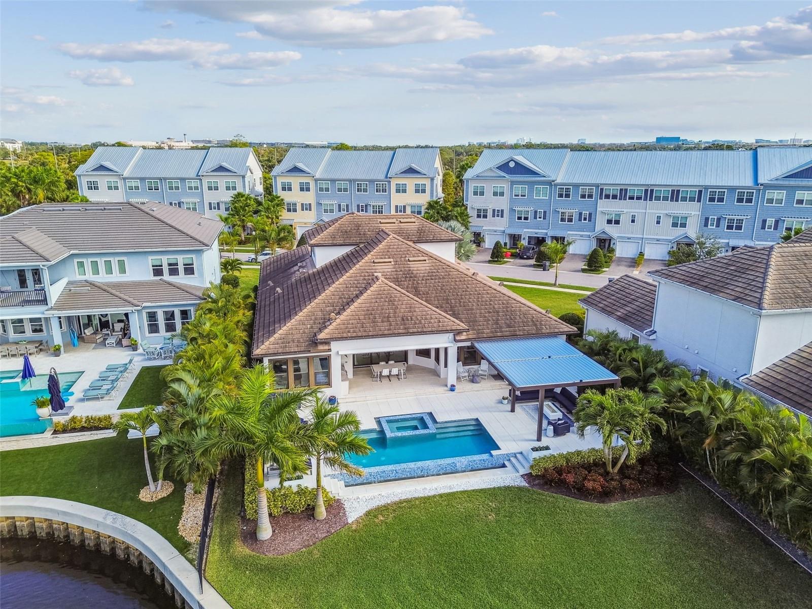 4054 ROCKY SHORES DR