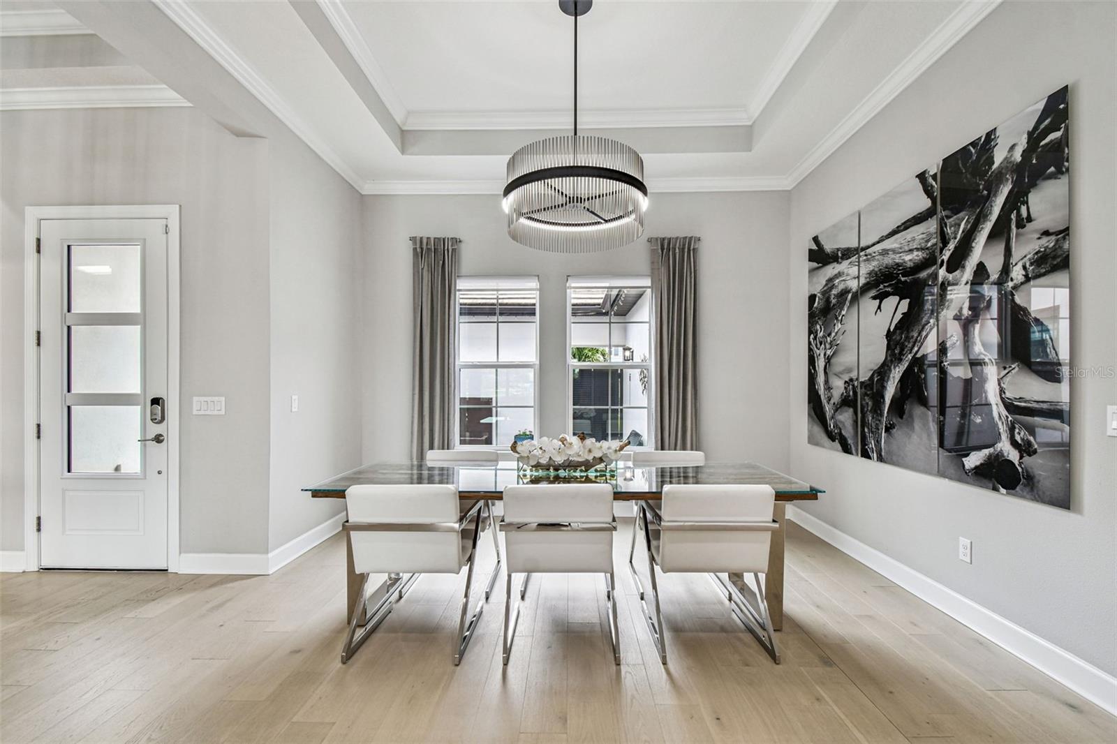 4054 ROCKY SHORES DR