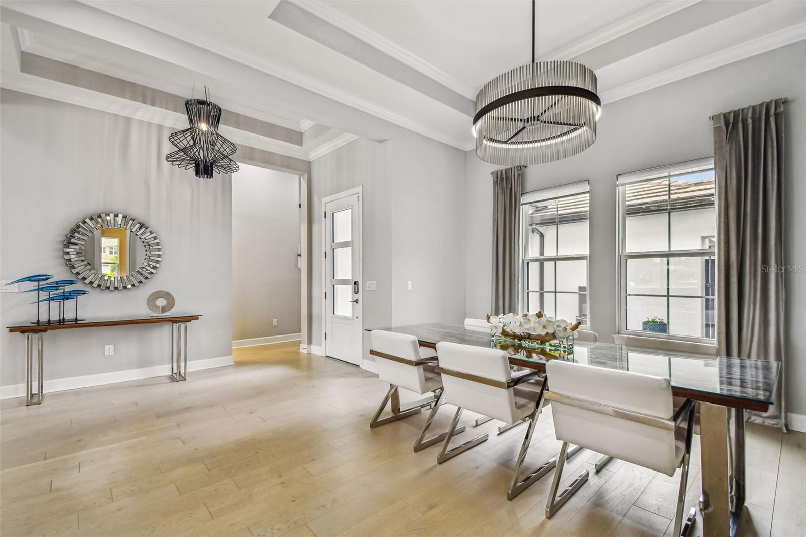 4054 ROCKY SHORES DR