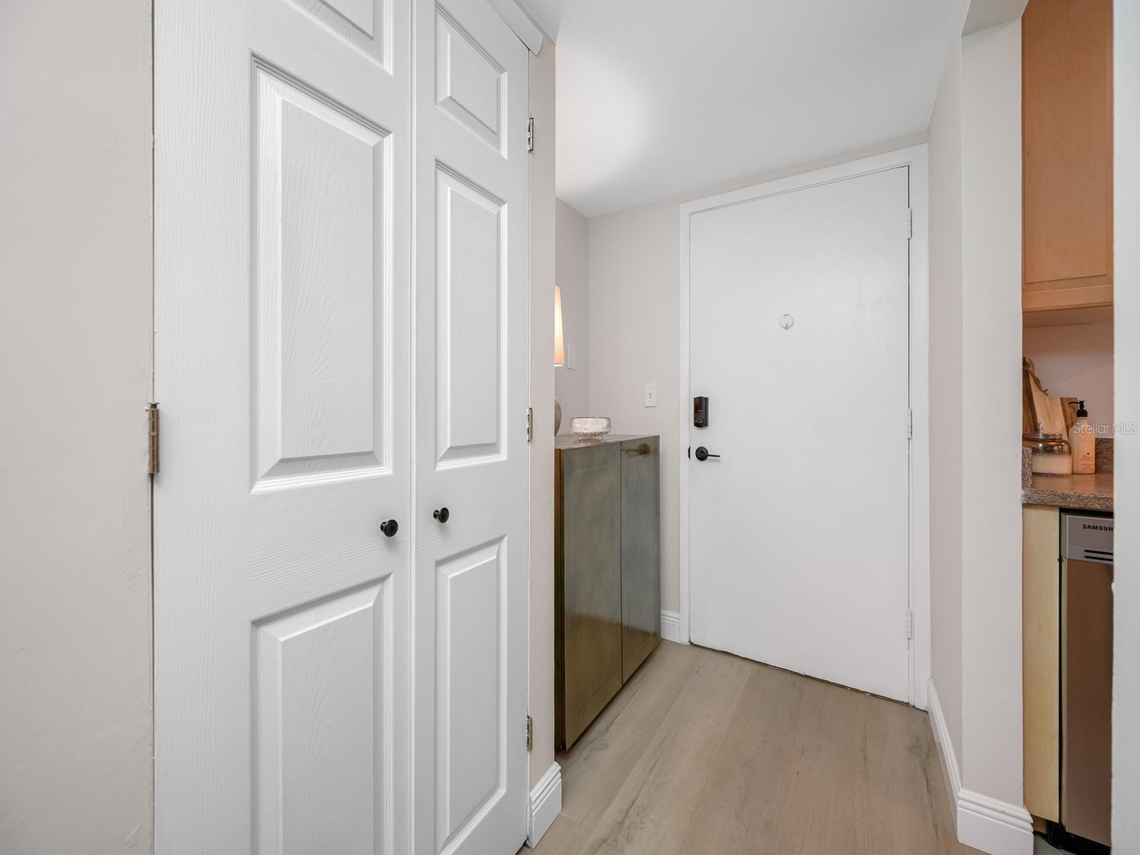 3325 BAYSHORE BLVD #B36