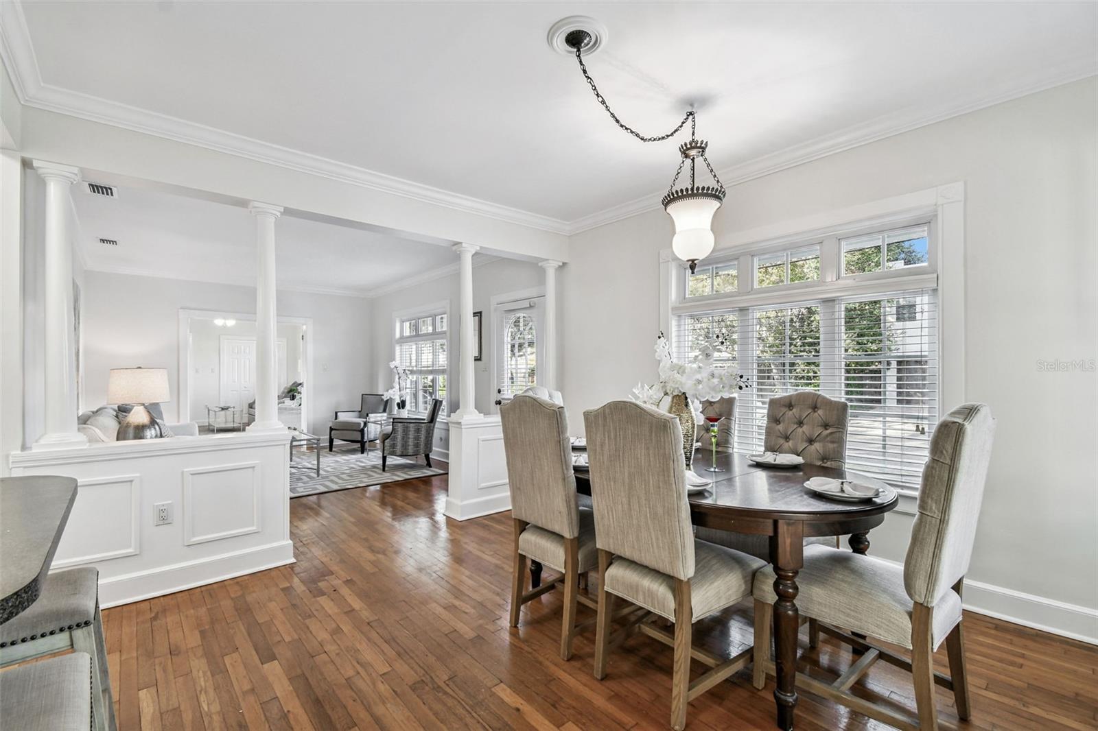 2908 W SAN ISIDRO ST