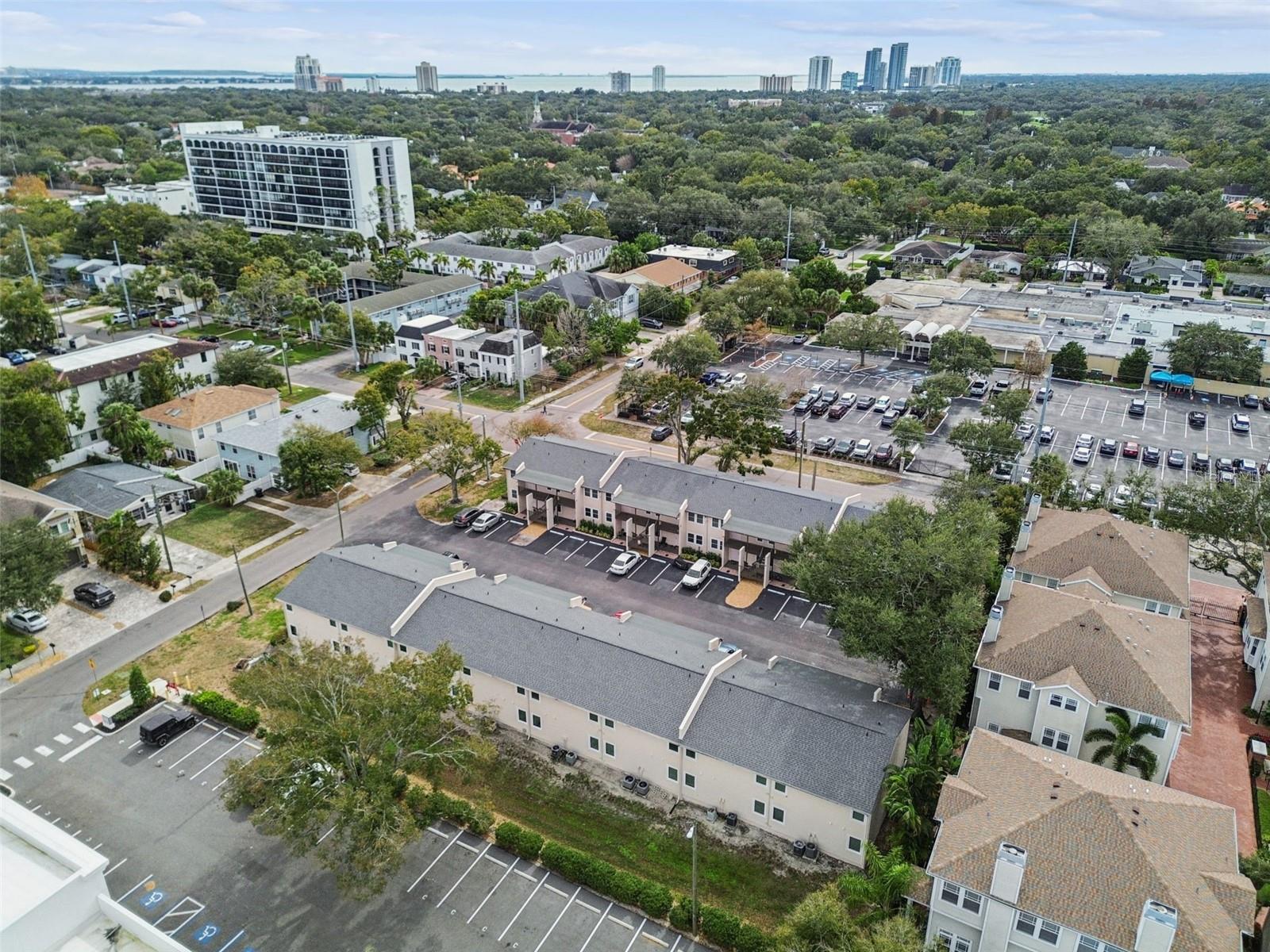 525 S LINCOLN AVE #106