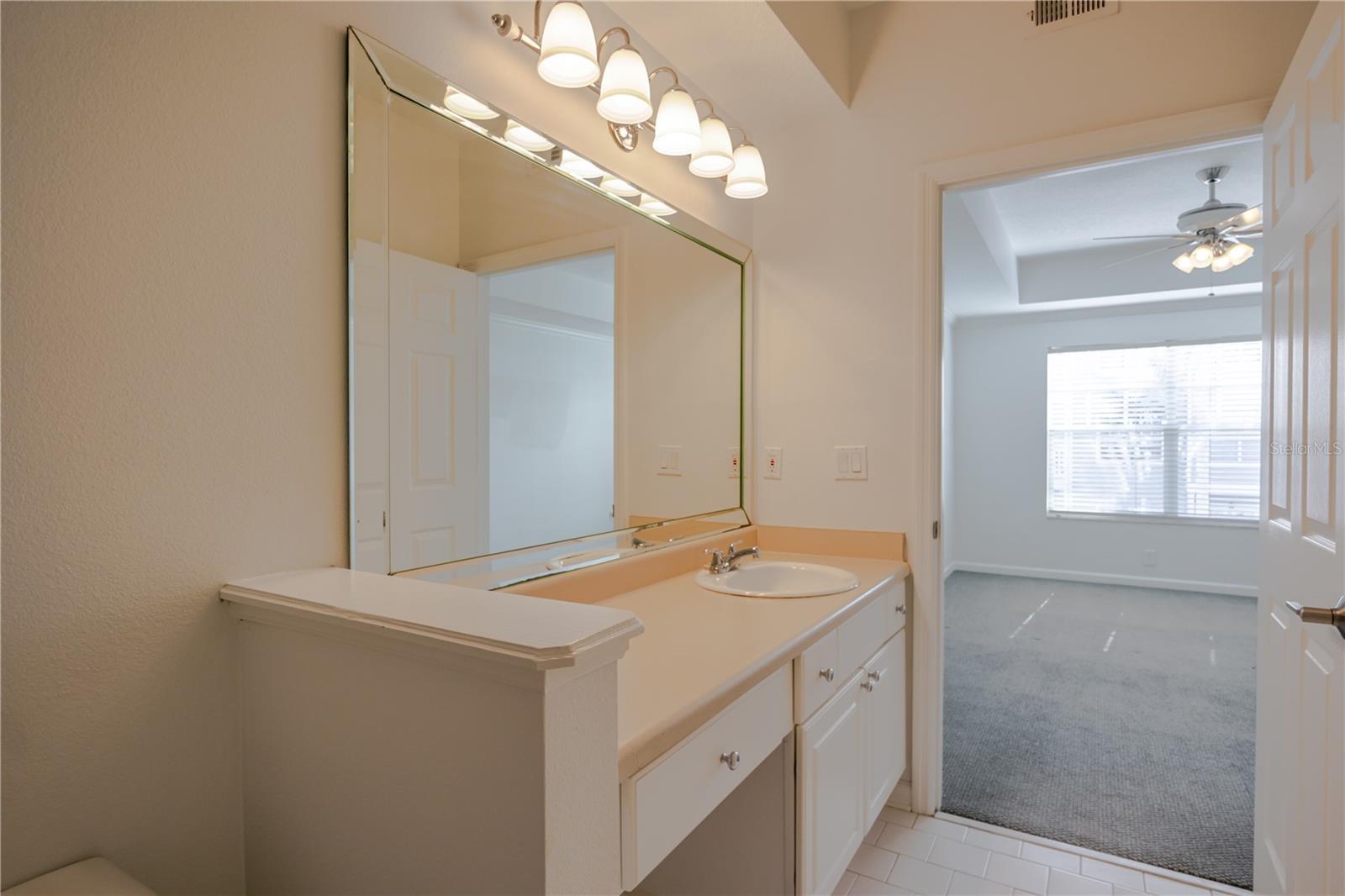 800 S DAKOTA AVE #336