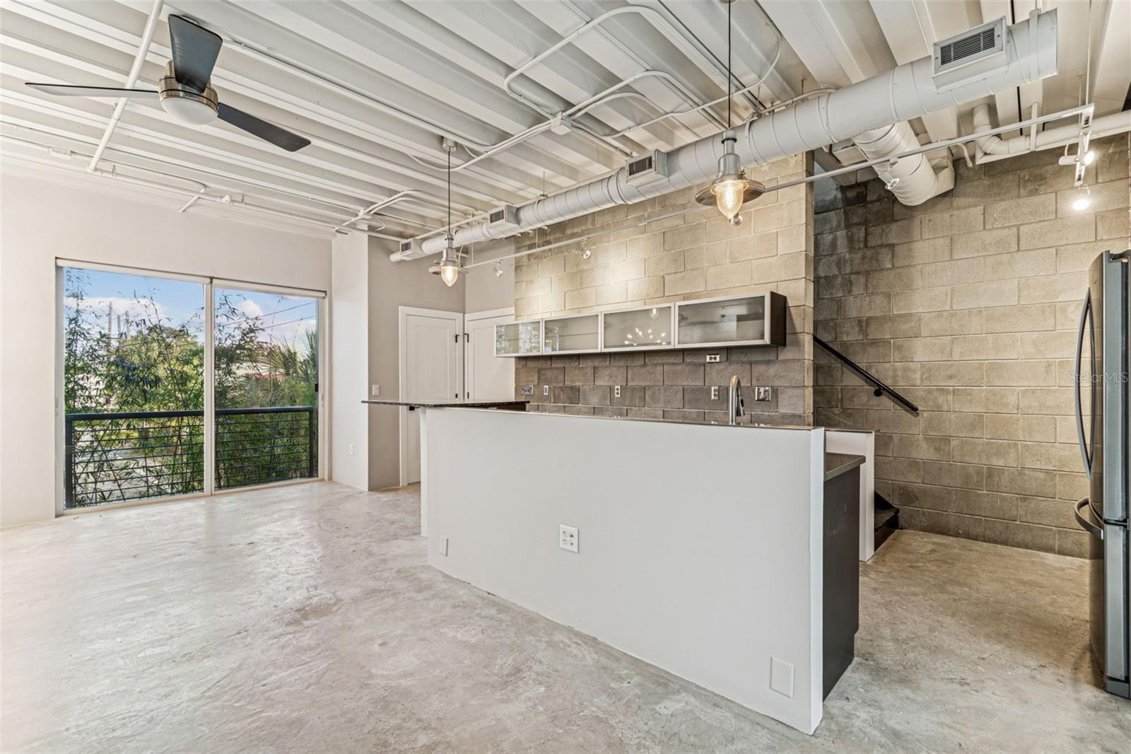 3107 W DE LEON ST #5