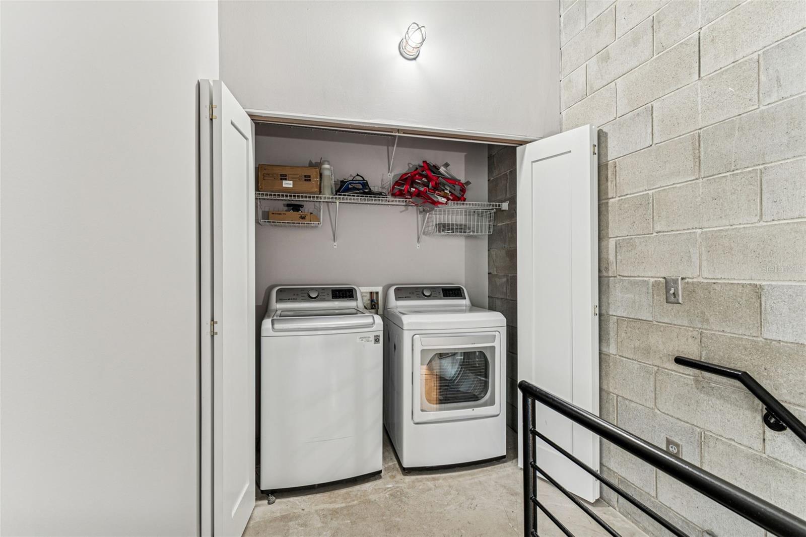 3107 W DE LEON ST #5