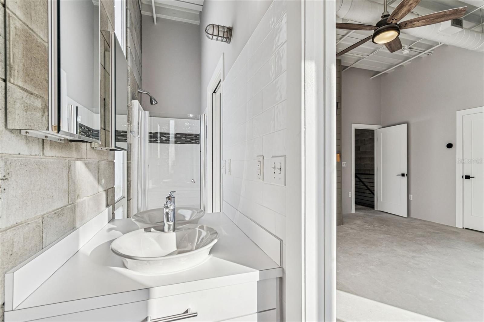 3107 W DE LEON ST #5