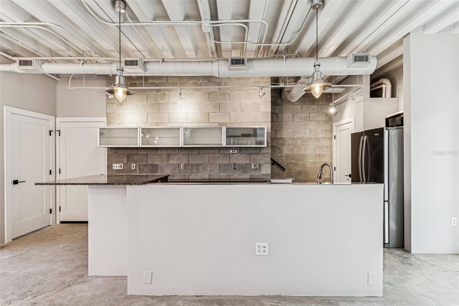 3107 W DE LEON ST #5