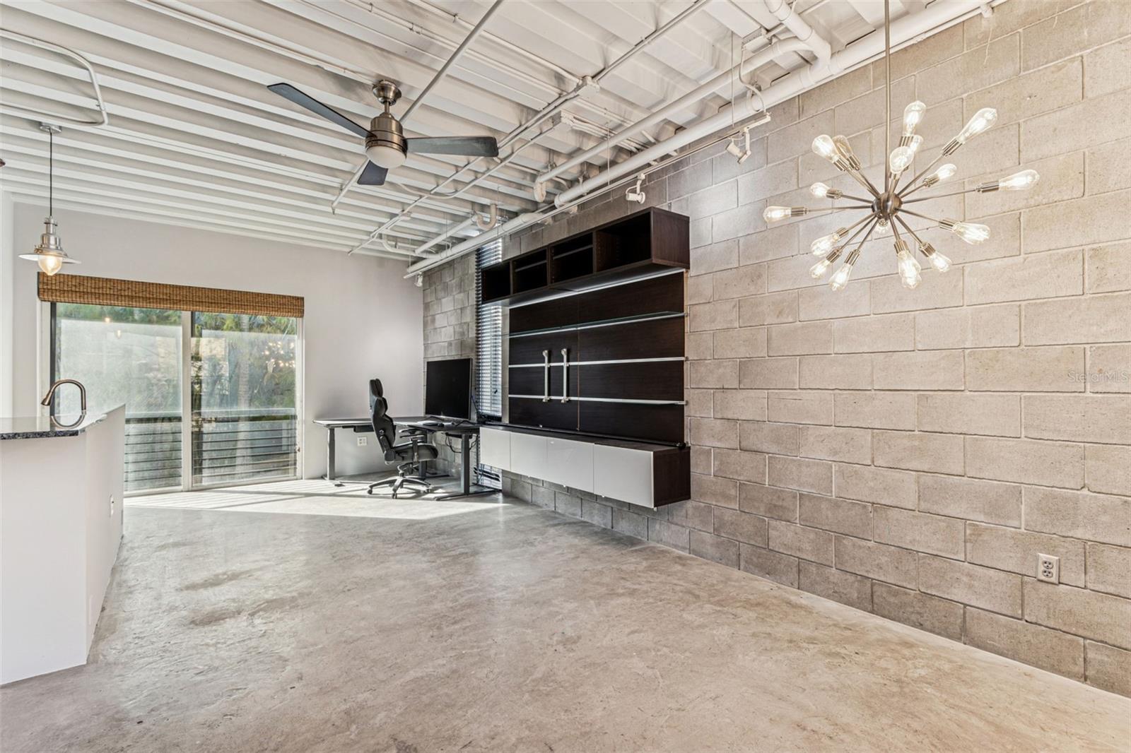 3107 W DE LEON ST #5