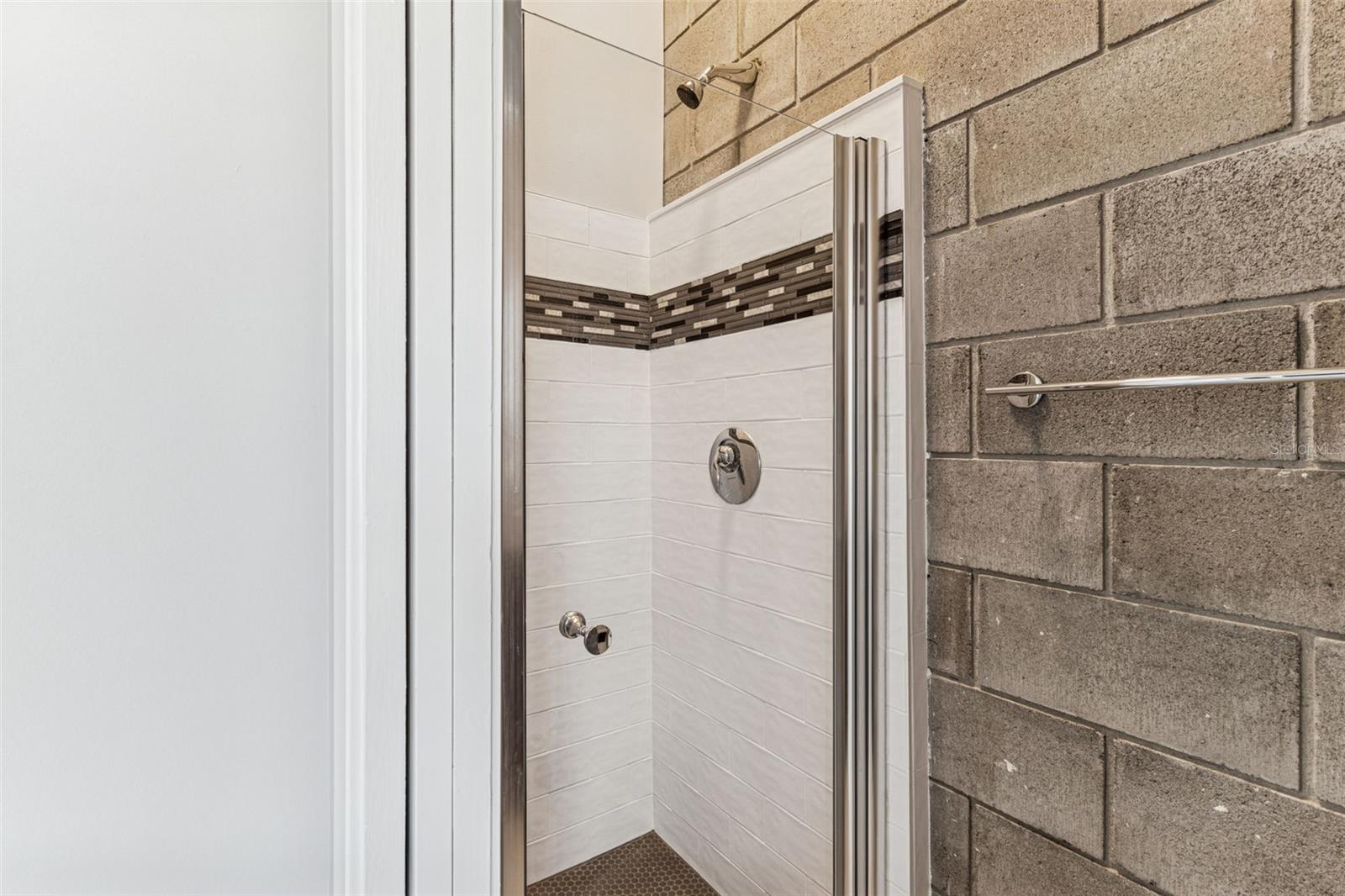 3107 W DE LEON ST #5