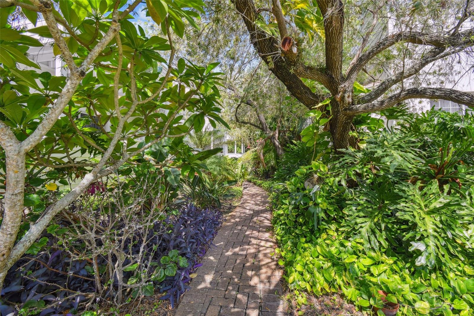 5220 S RUSSELL ST #36