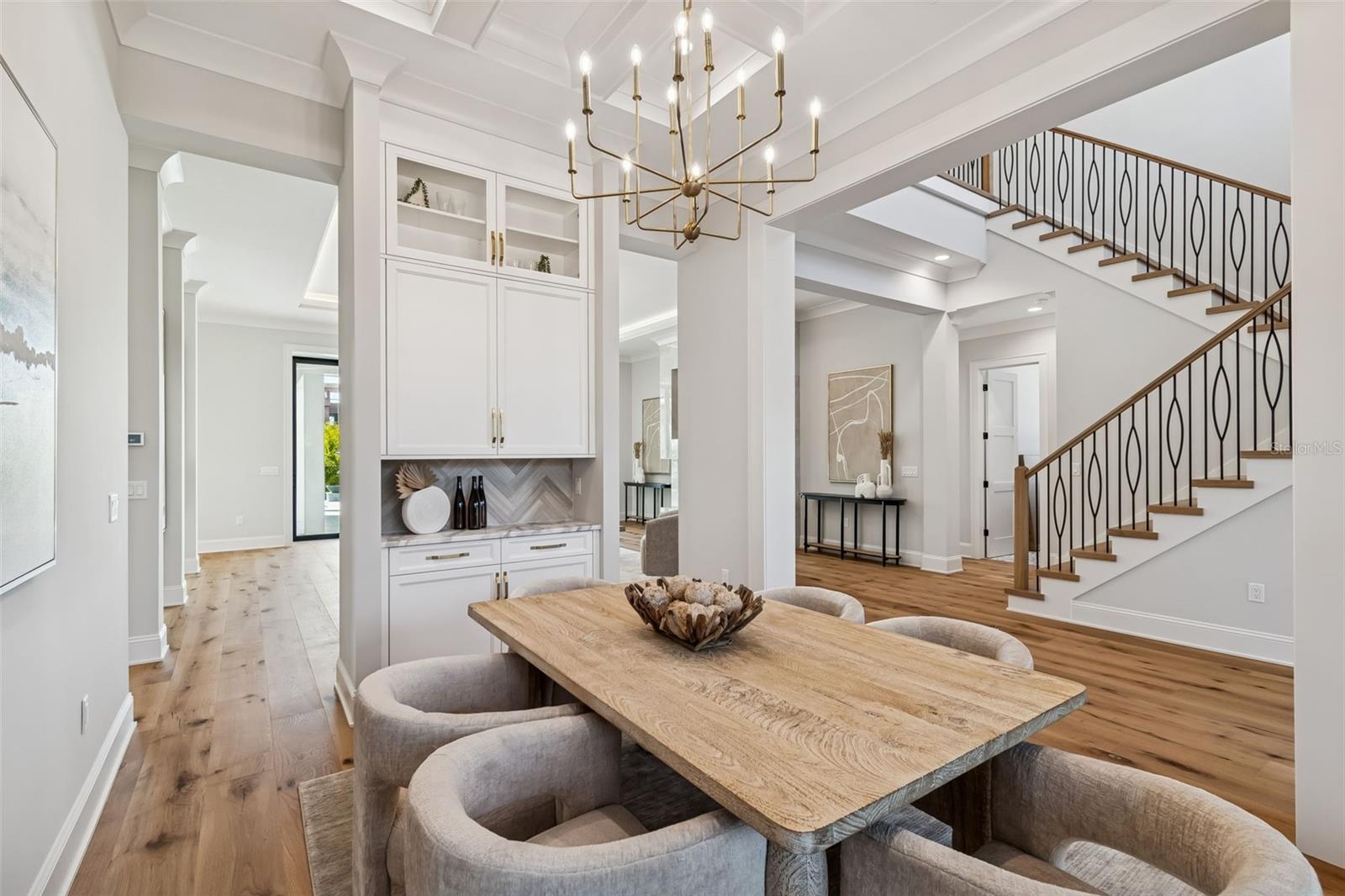 5032 W LONGFELLOW AVE