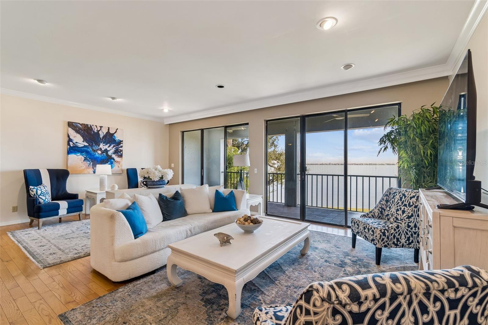 5010 BAYSHORE BLVD #9