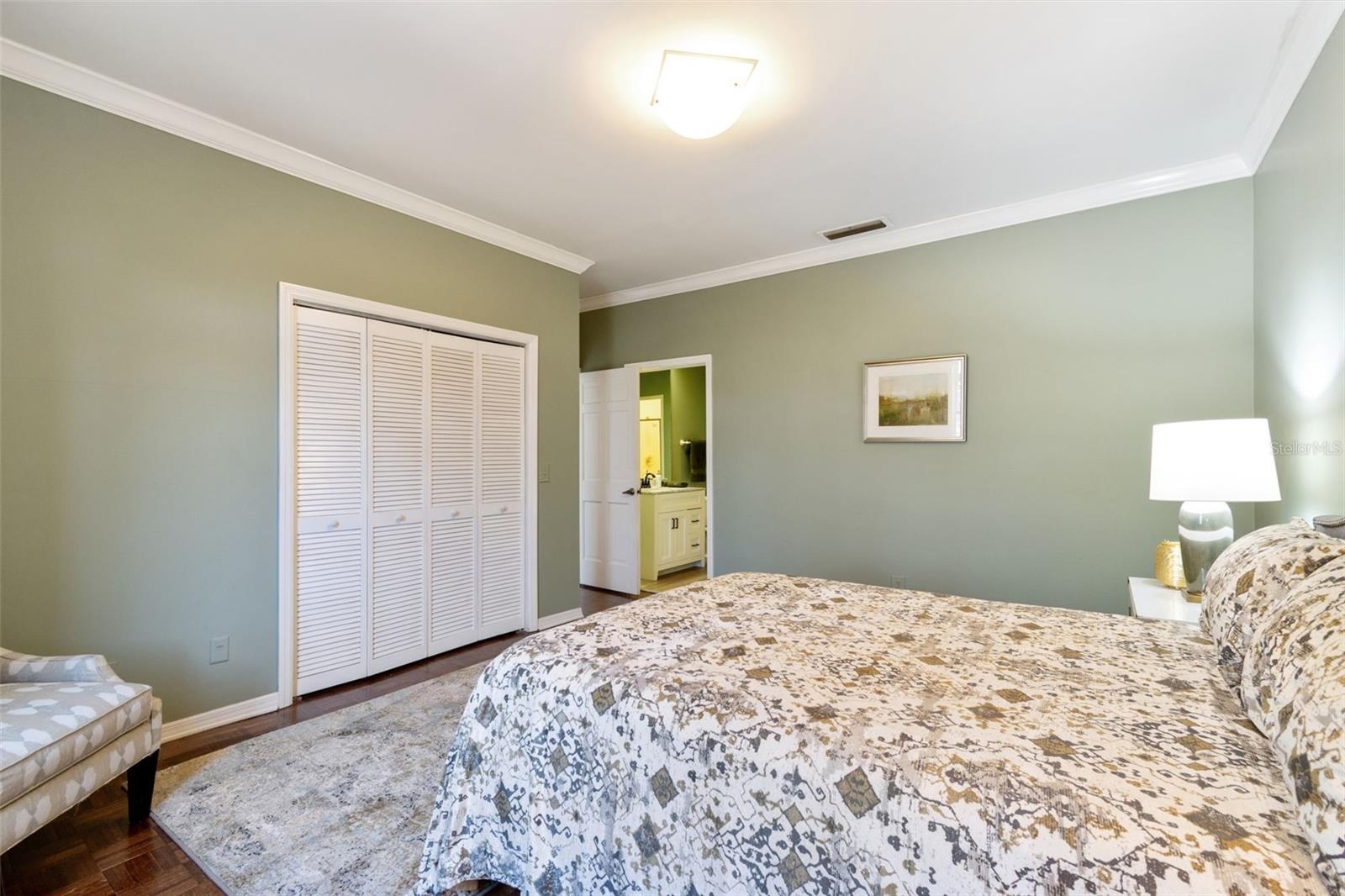 5010 BAYSHORE BLVD #9