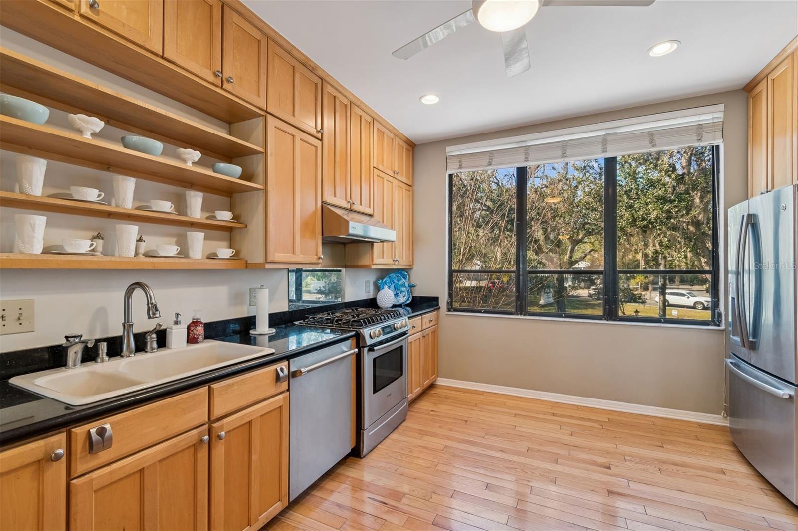 5010 BAYSHORE BLVD #9