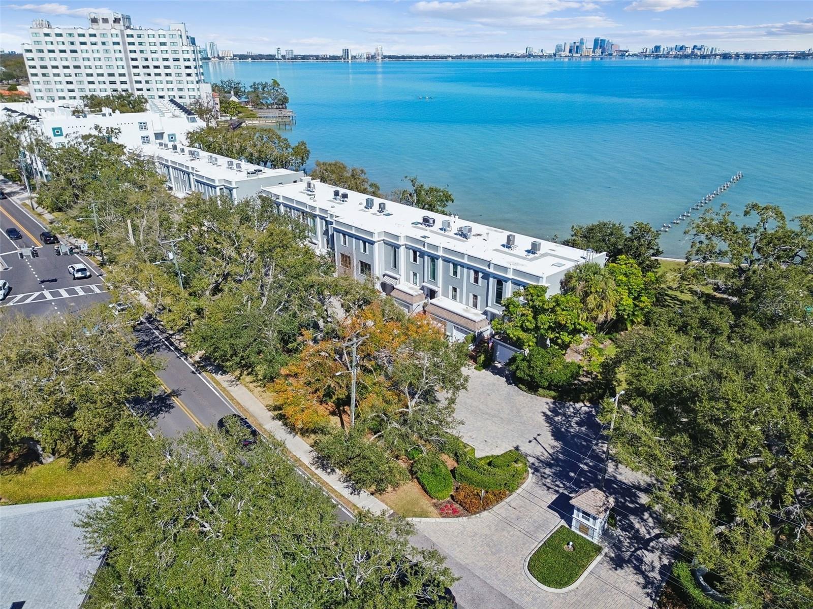 5010 BAYSHORE BLVD #9