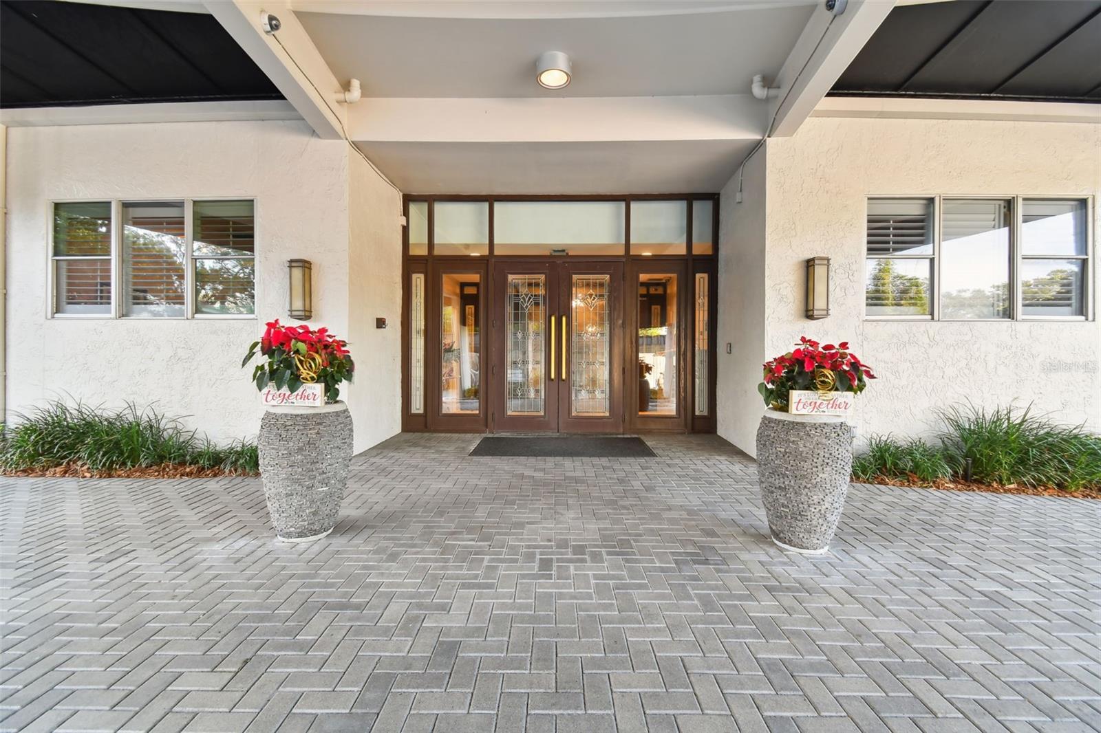 2611 BAYSHORE BLVD #601