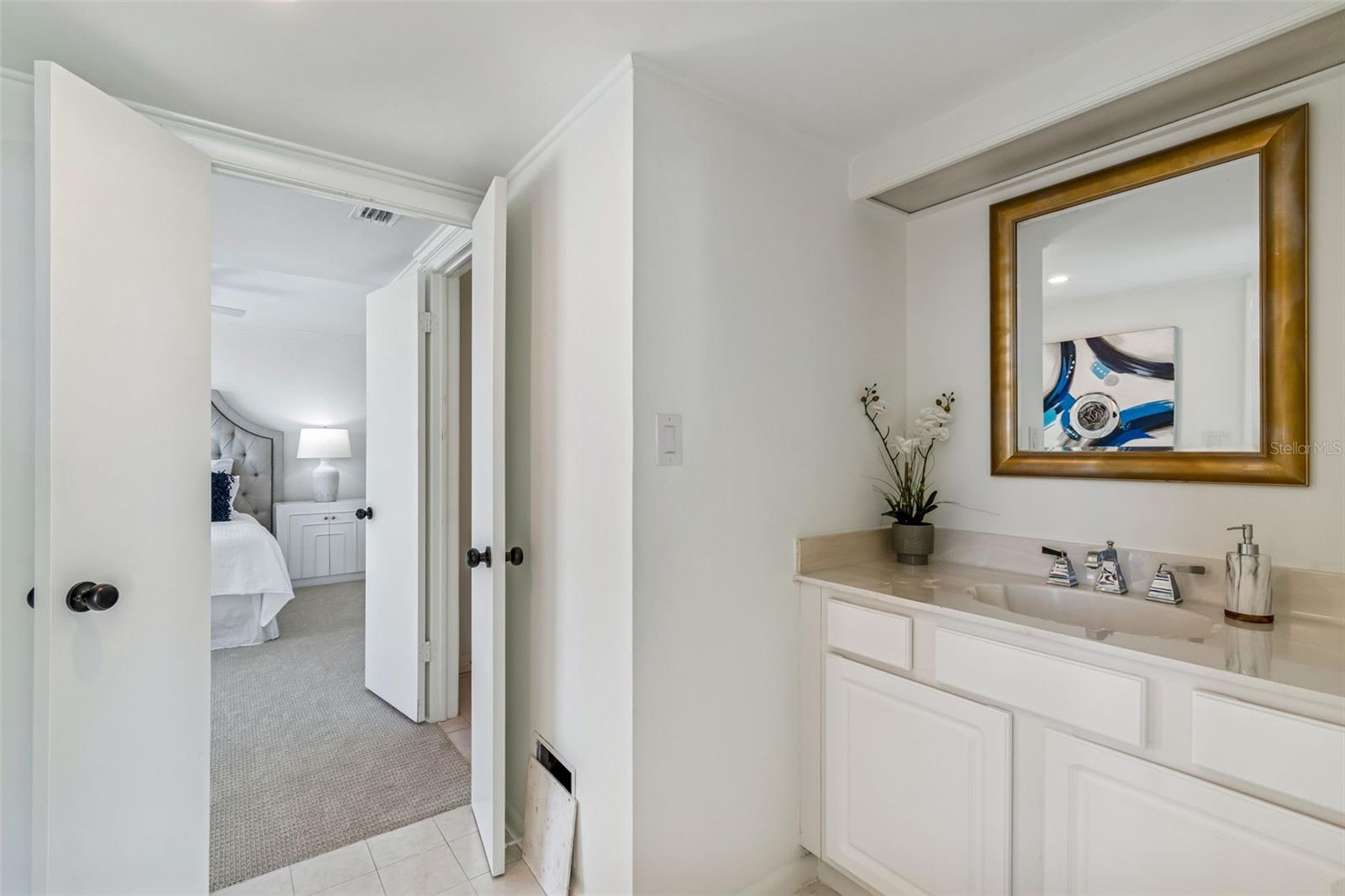 2611 BAYSHORE BLVD #601