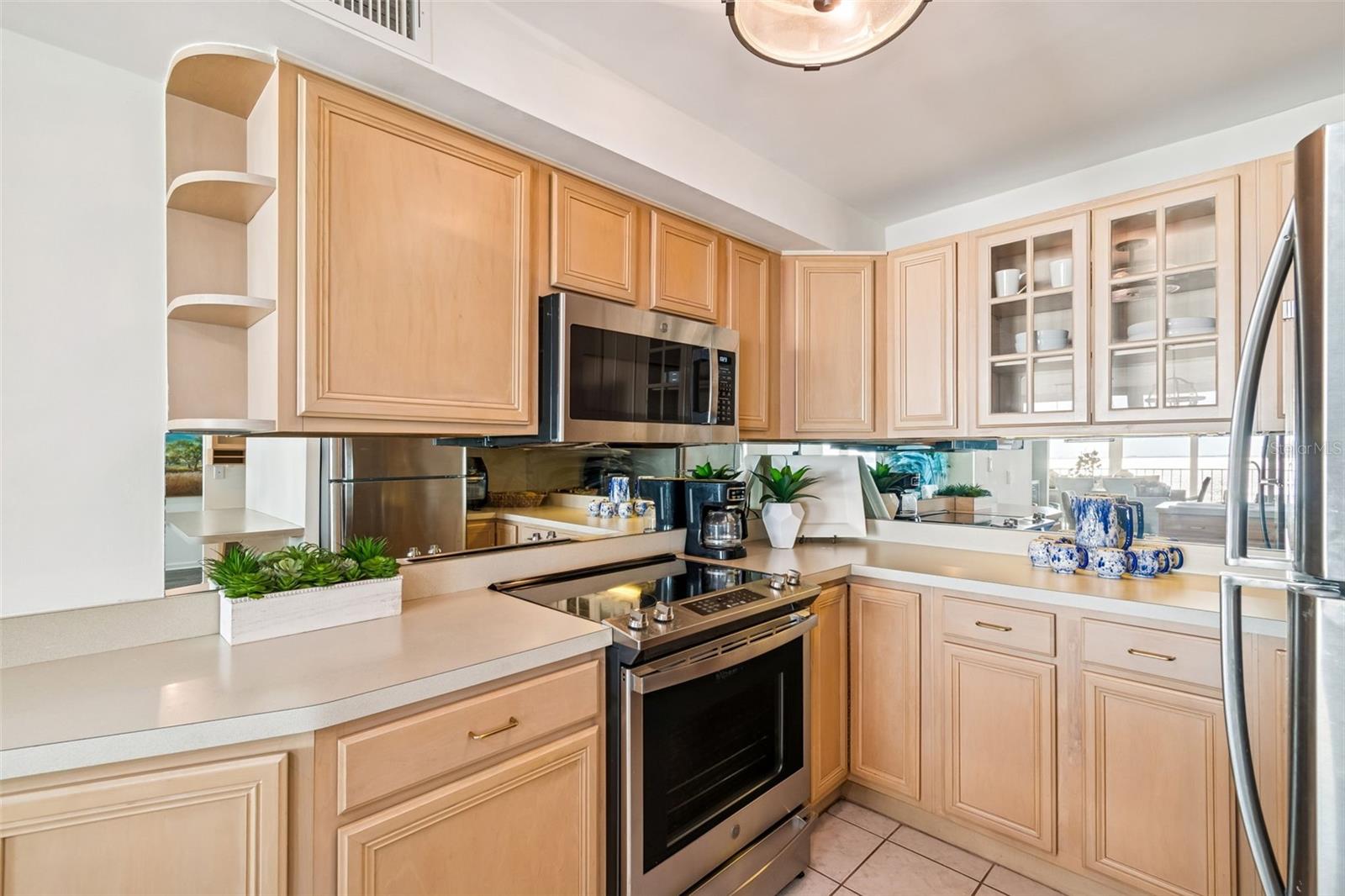 2611 BAYSHORE BLVD #601