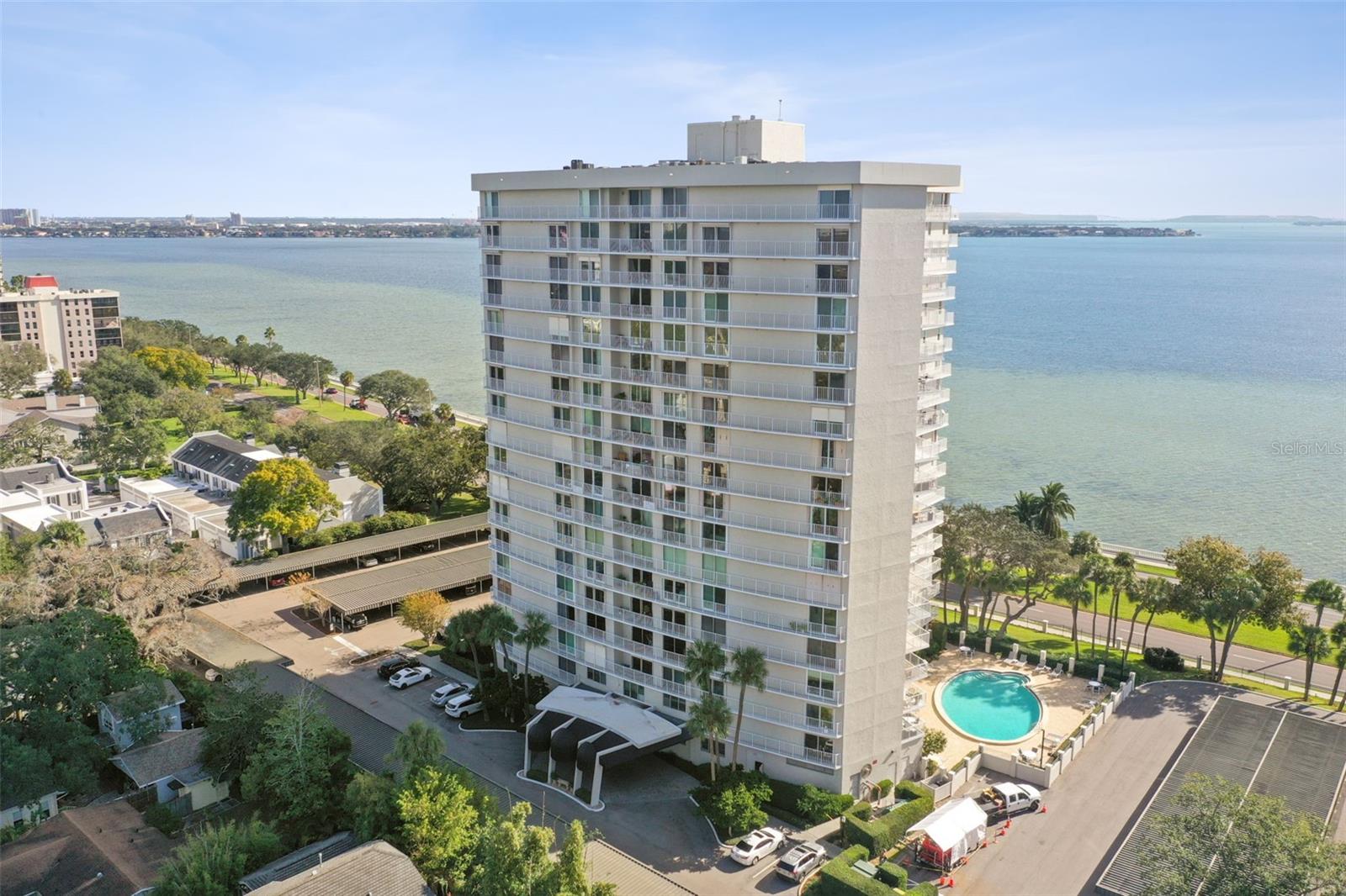 2611 BAYSHORE BLVD #601