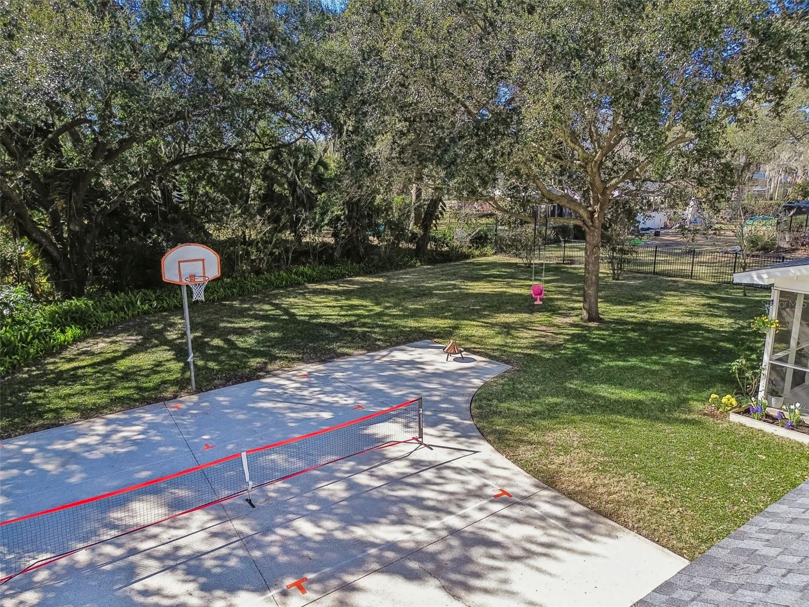 2816 FAIRWAY VIEW DR