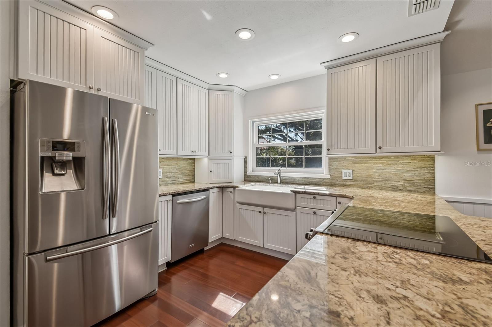 2816 FAIRWAY VIEW DR