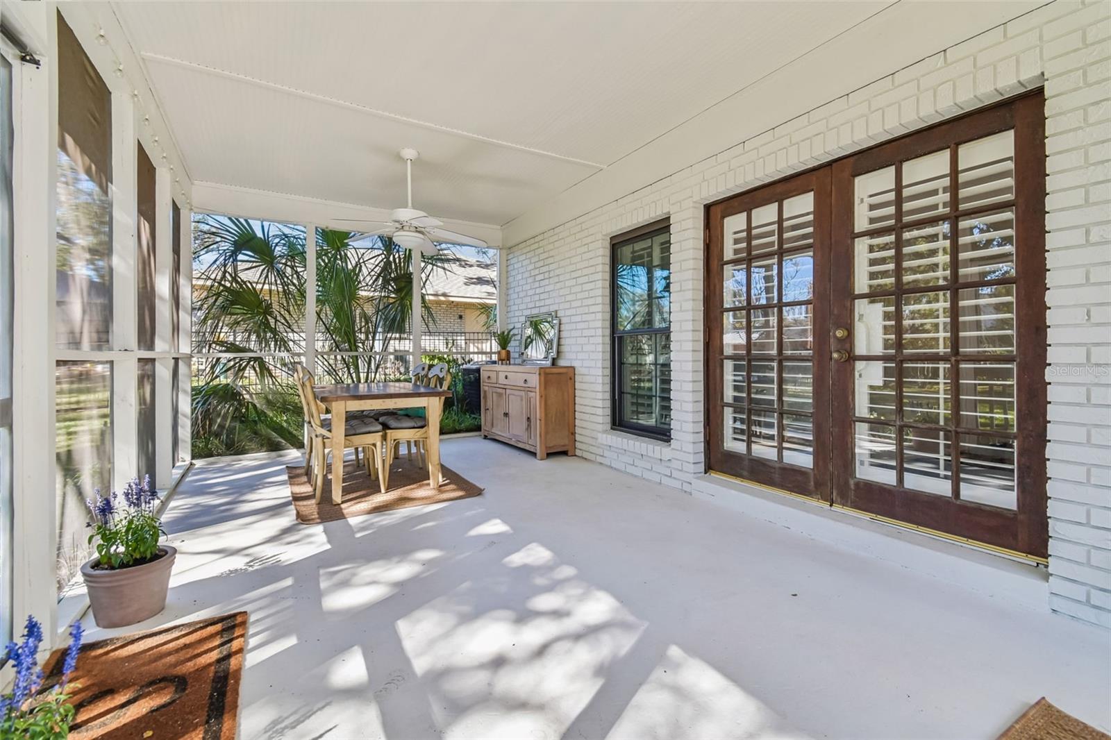 2816 FAIRWAY VIEW DR