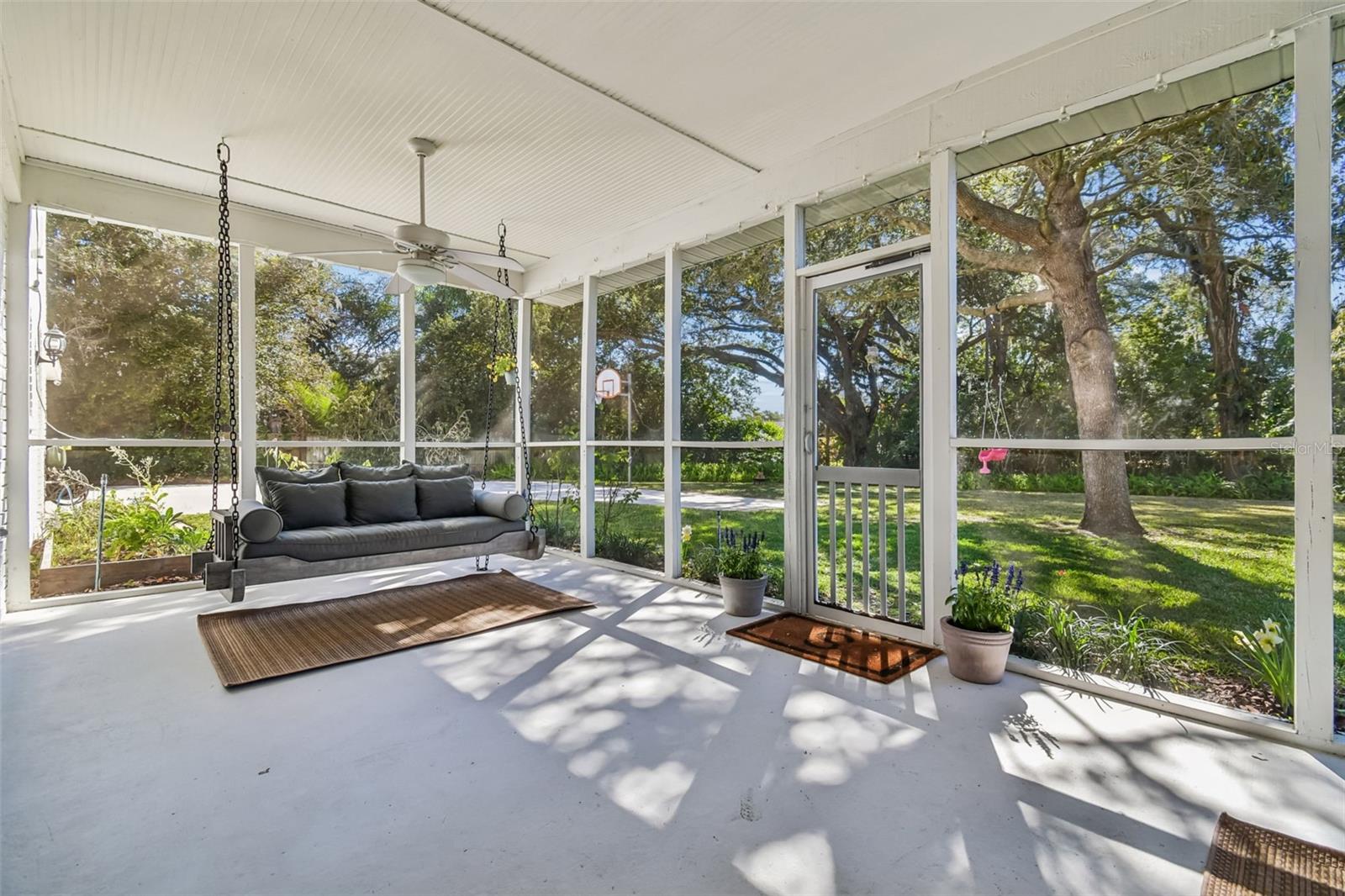 2816 FAIRWAY VIEW DR