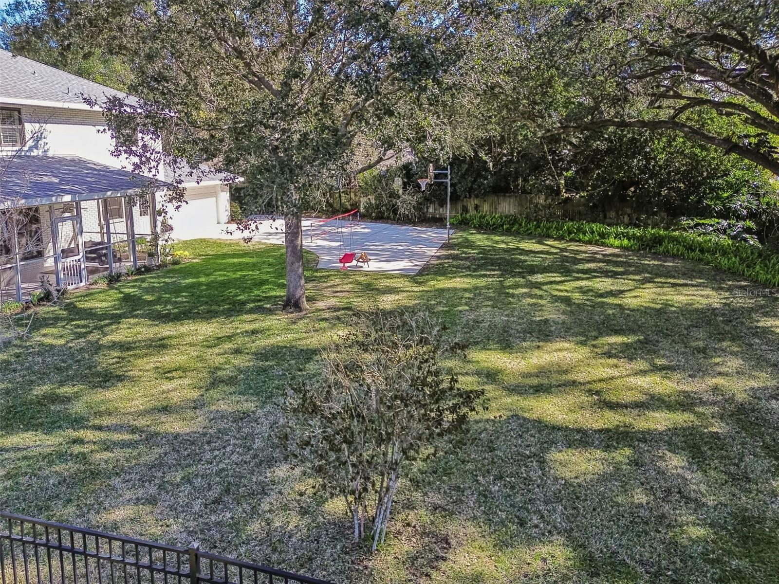 2816 FAIRWAY VIEW DR