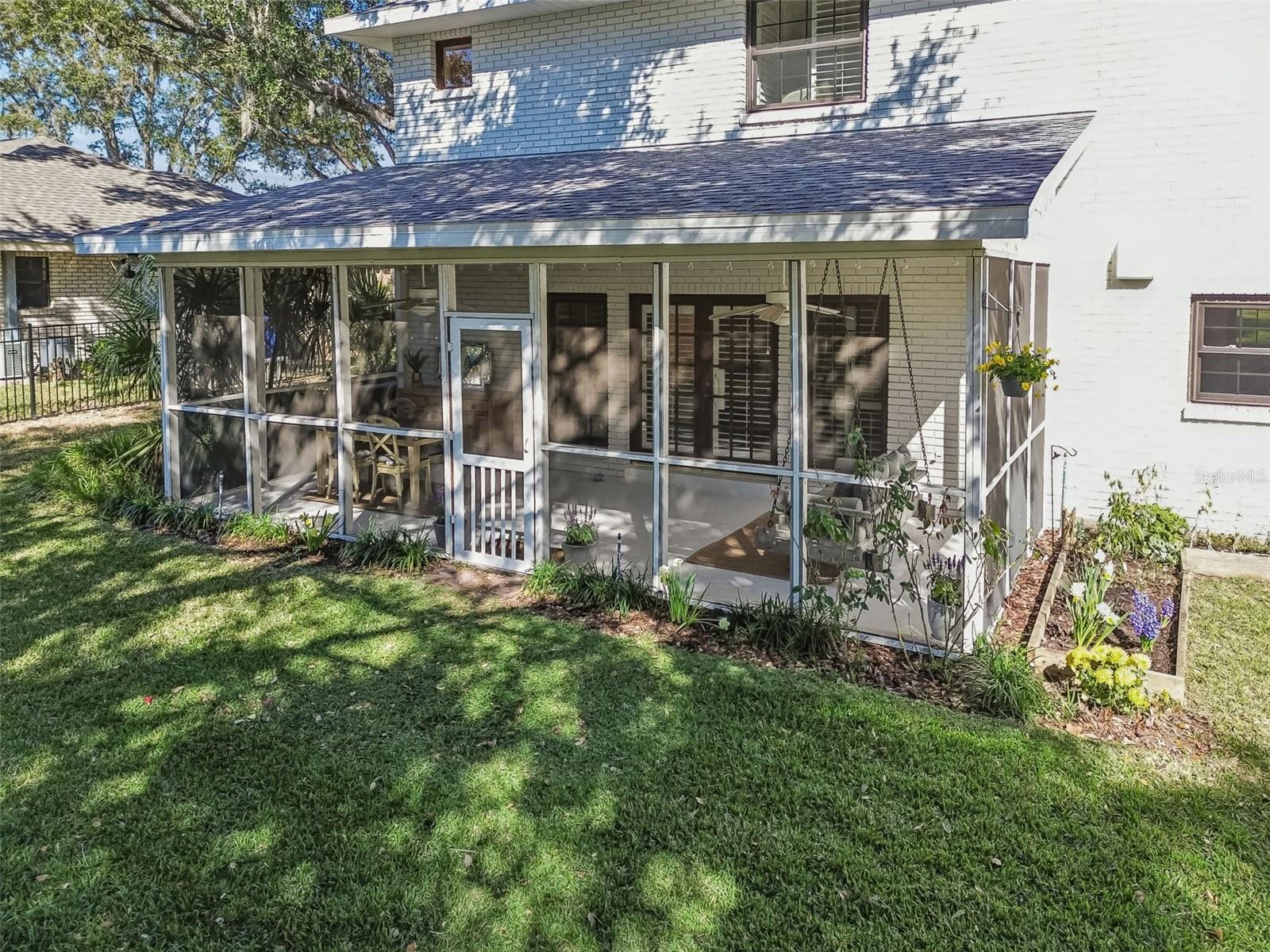 2816 FAIRWAY VIEW DR