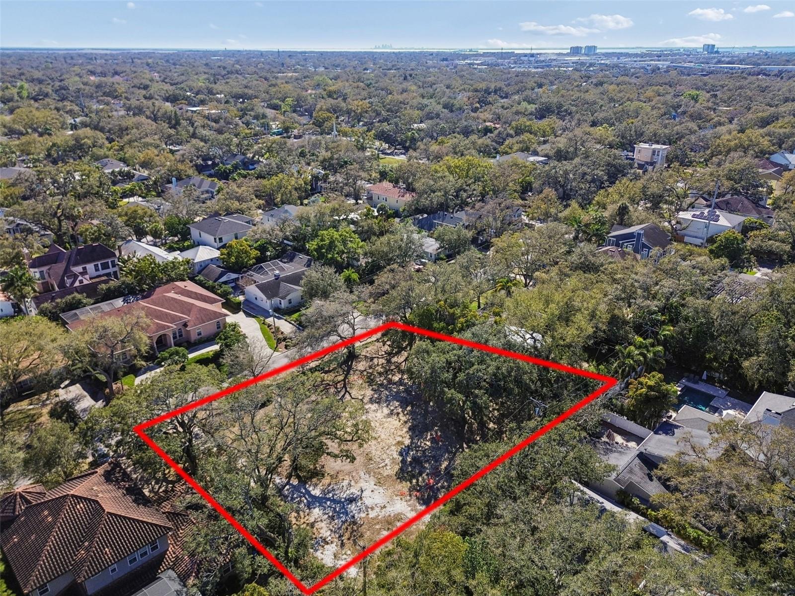 3015 W FAIR OAKS AVE