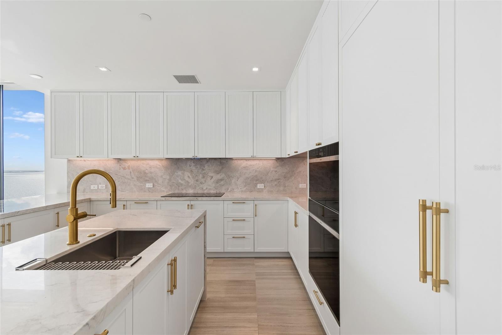 3101 BAYSHORE BLVD #2104