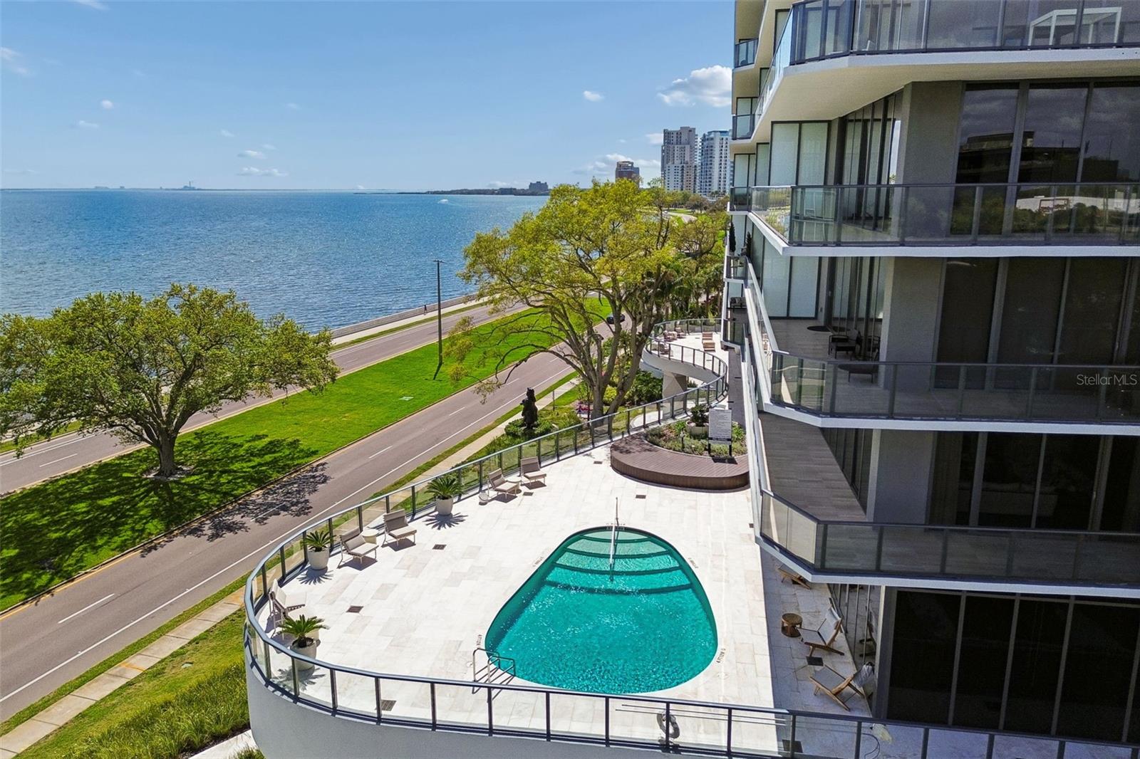 3101 BAYSHORE BLVD #2104