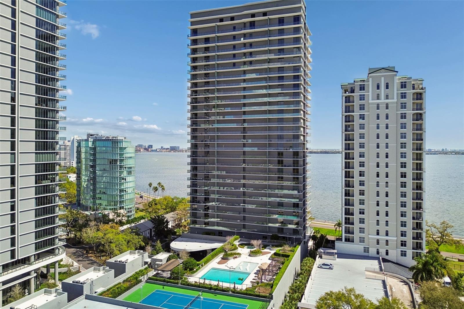 3101 BAYSHORE BLVD #2104