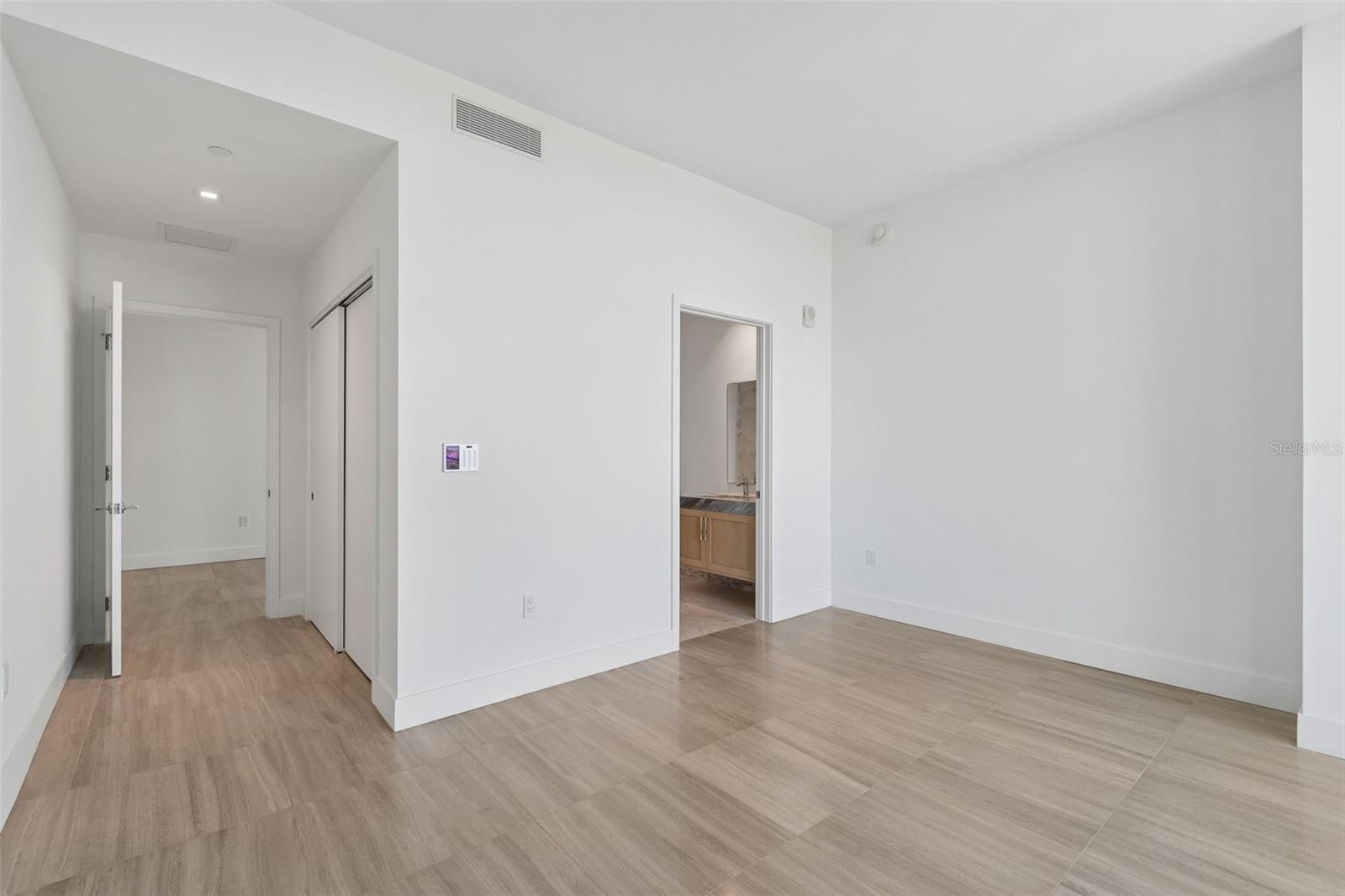 3101 BAYSHORE BLVD #2104