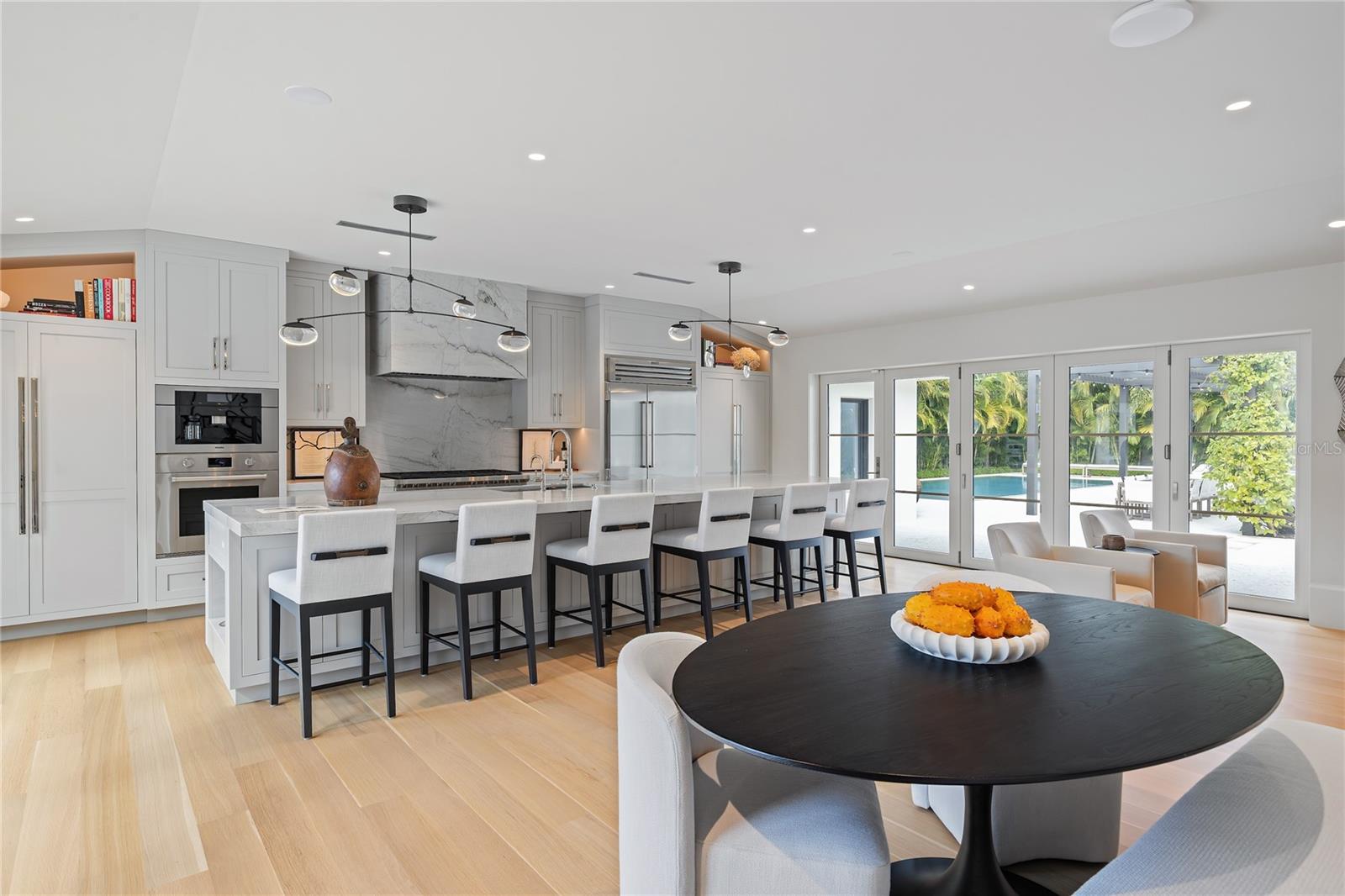 416 BRIGHTWATERS BLVD NE