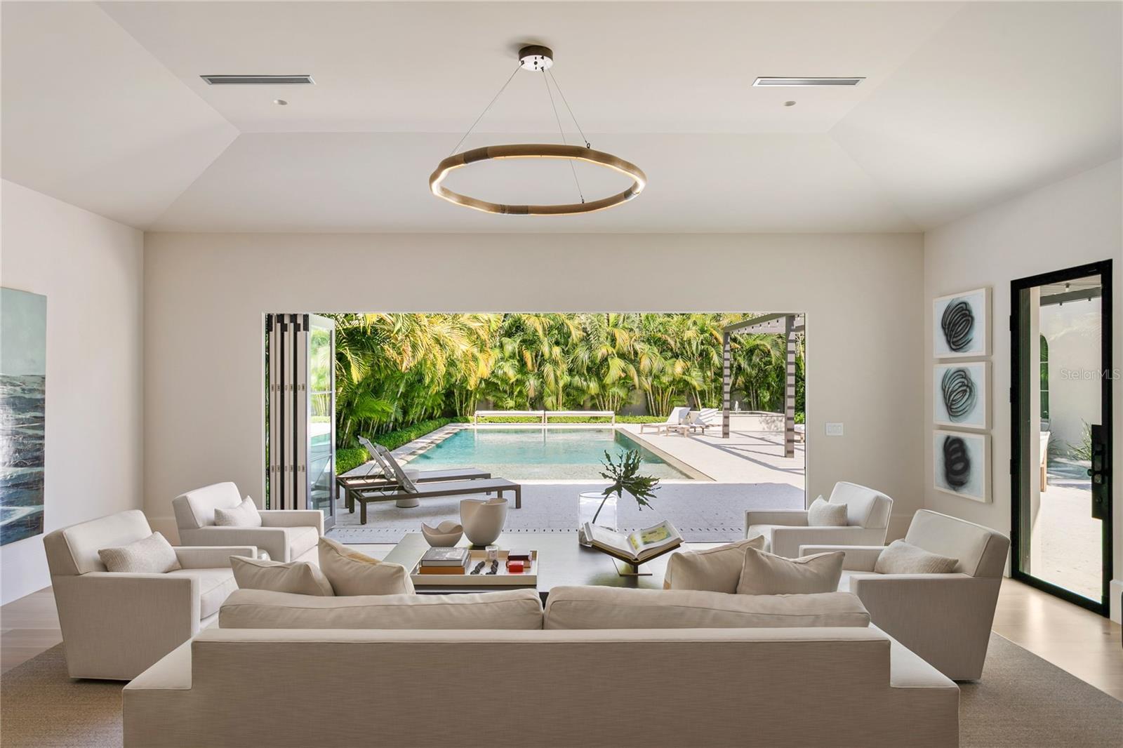 416 BRIGHTWATERS BLVD NE