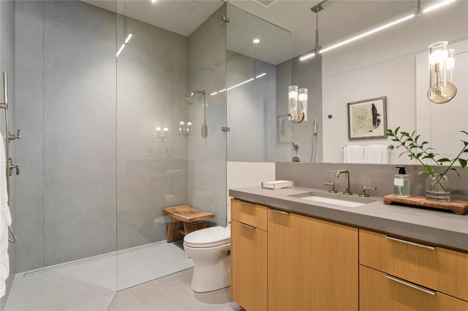 416 BRIGHTWATERS BLVD NE