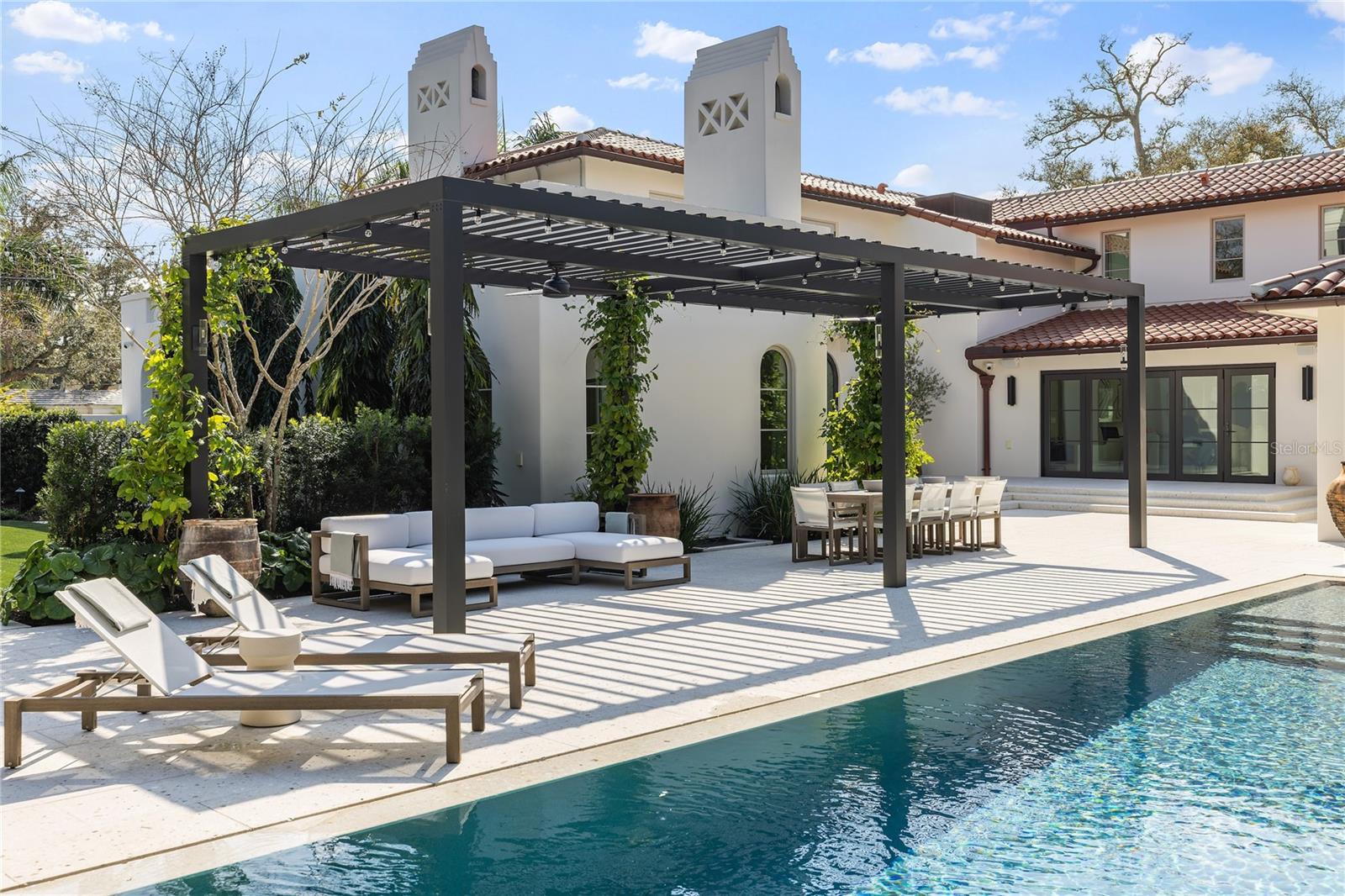 416 BRIGHTWATERS BLVD NE