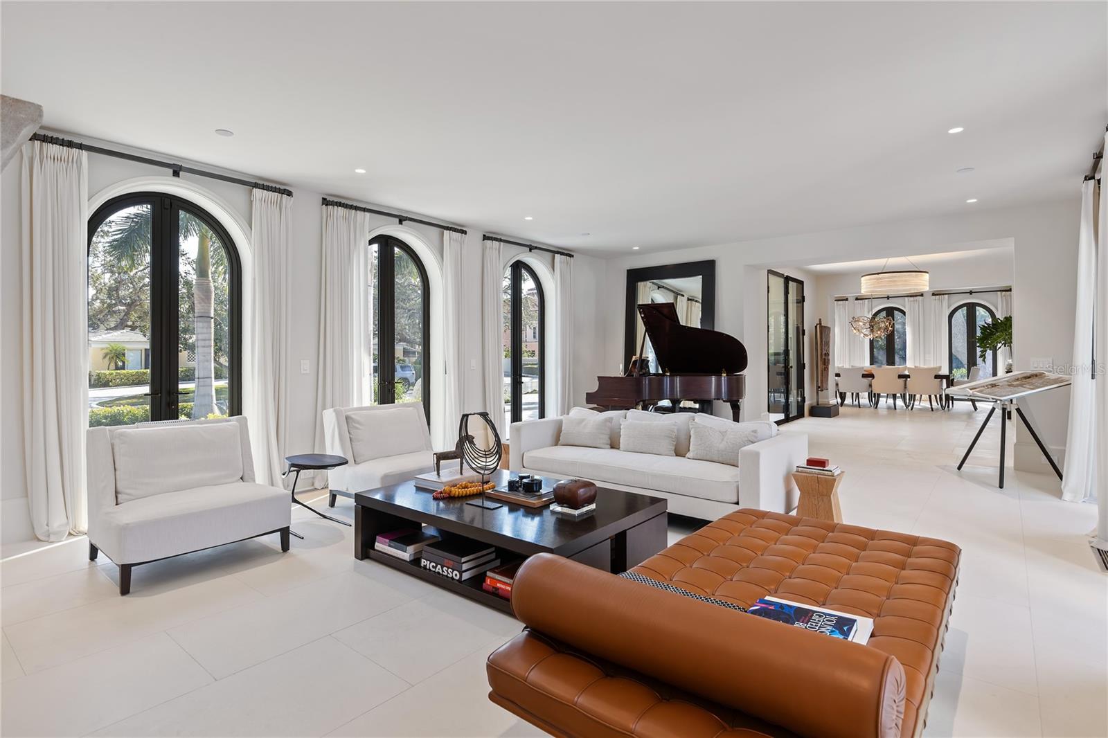 416 BRIGHTWATERS BLVD NE