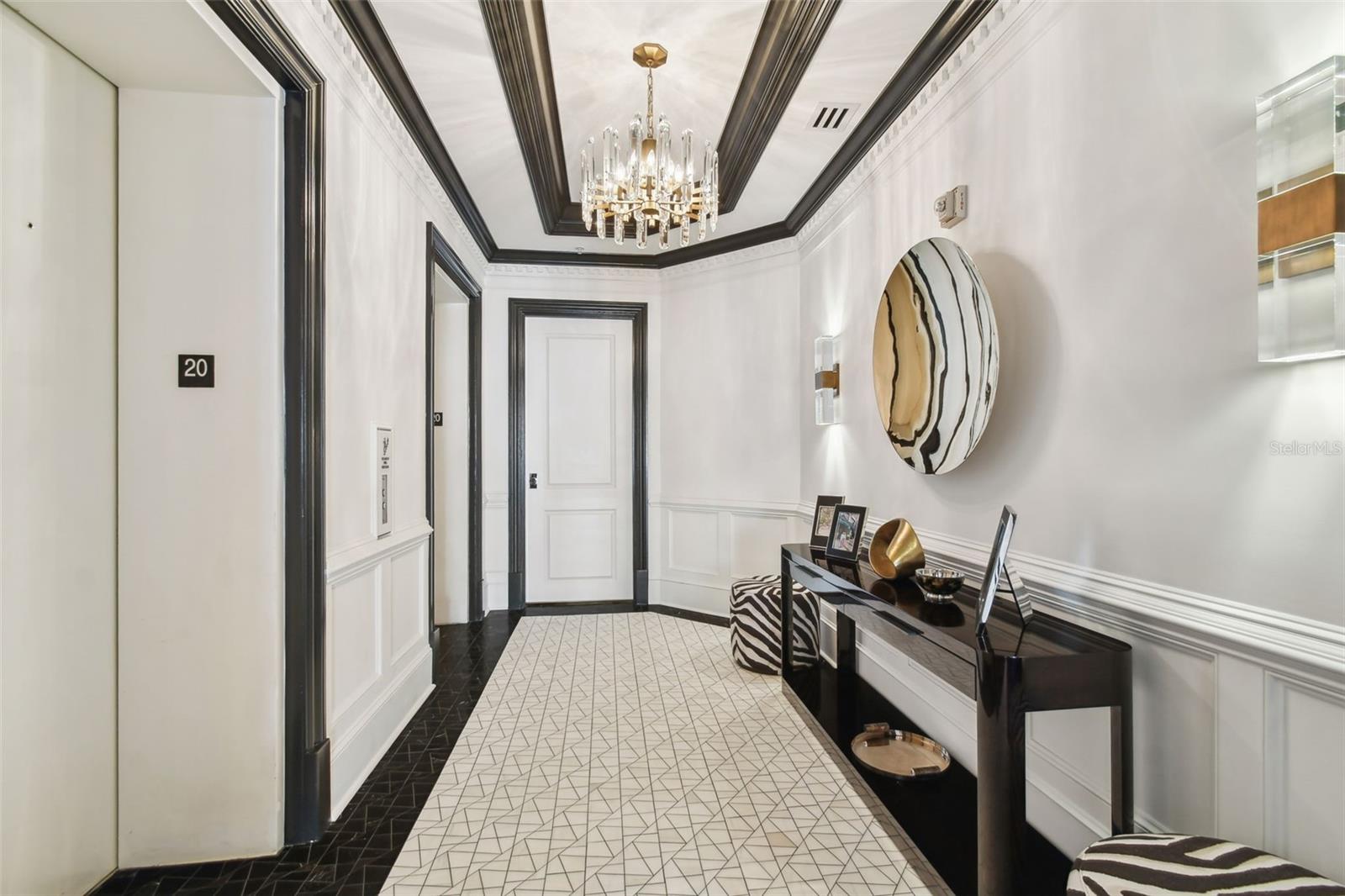 450 KNIGHTS RUN AVE #2004