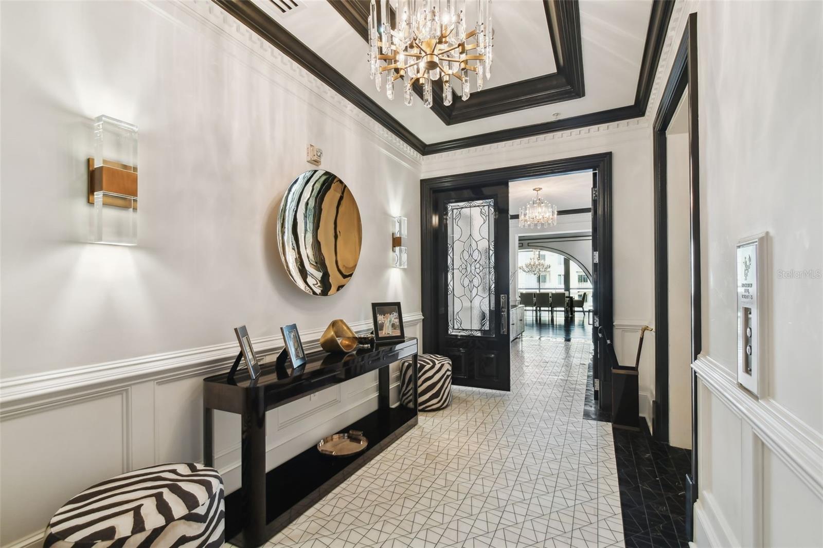 450 KNIGHTS RUN AVE #2004