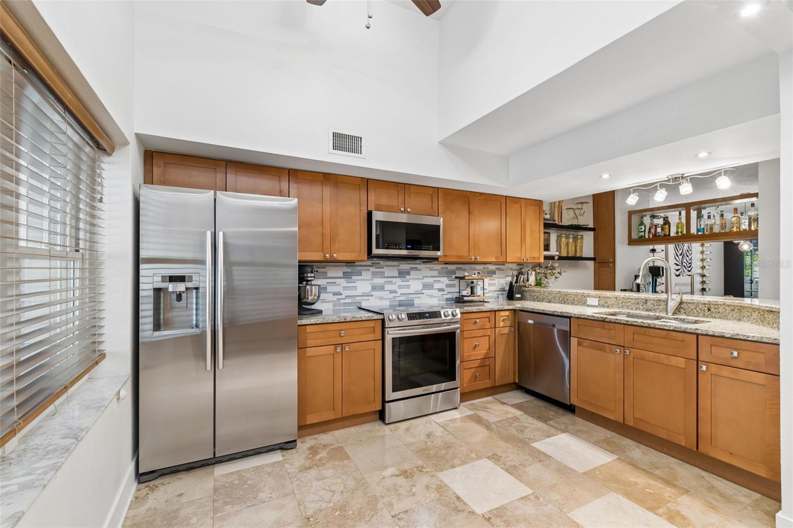 2599 DOLLY BAY DR #302