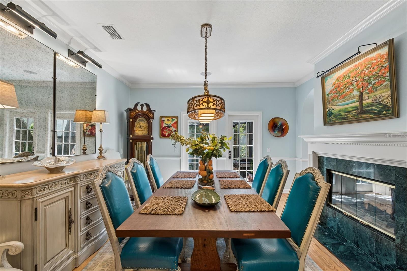2941 W BAYSHORE CT