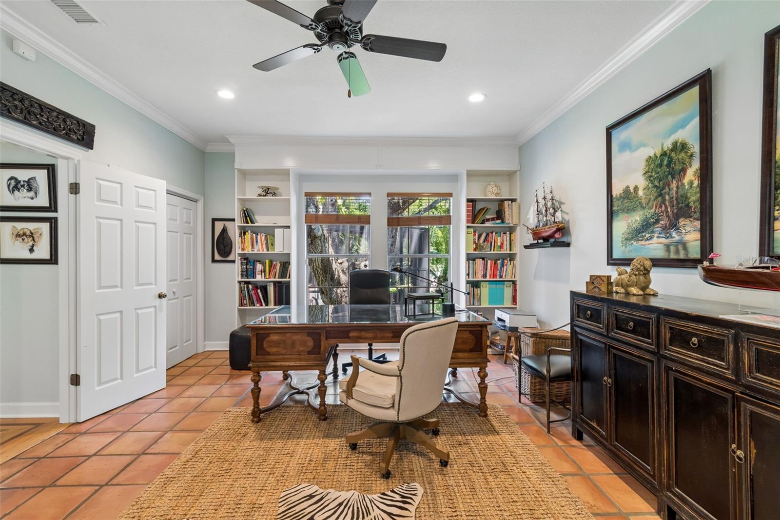 2941 W BAYSHORE CT